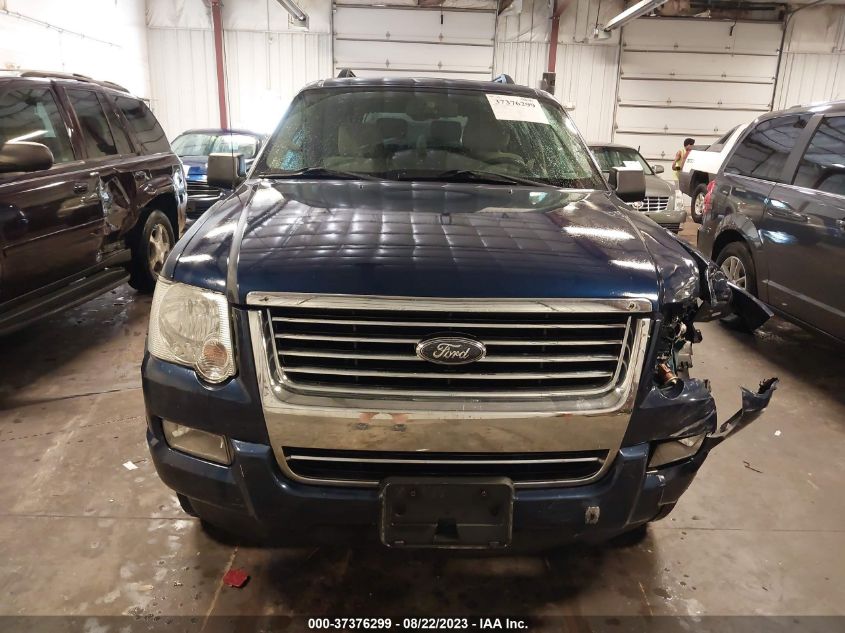 Photo 11 VIN: 1FMEU73E88UA89102 - FORD EXPLORER 