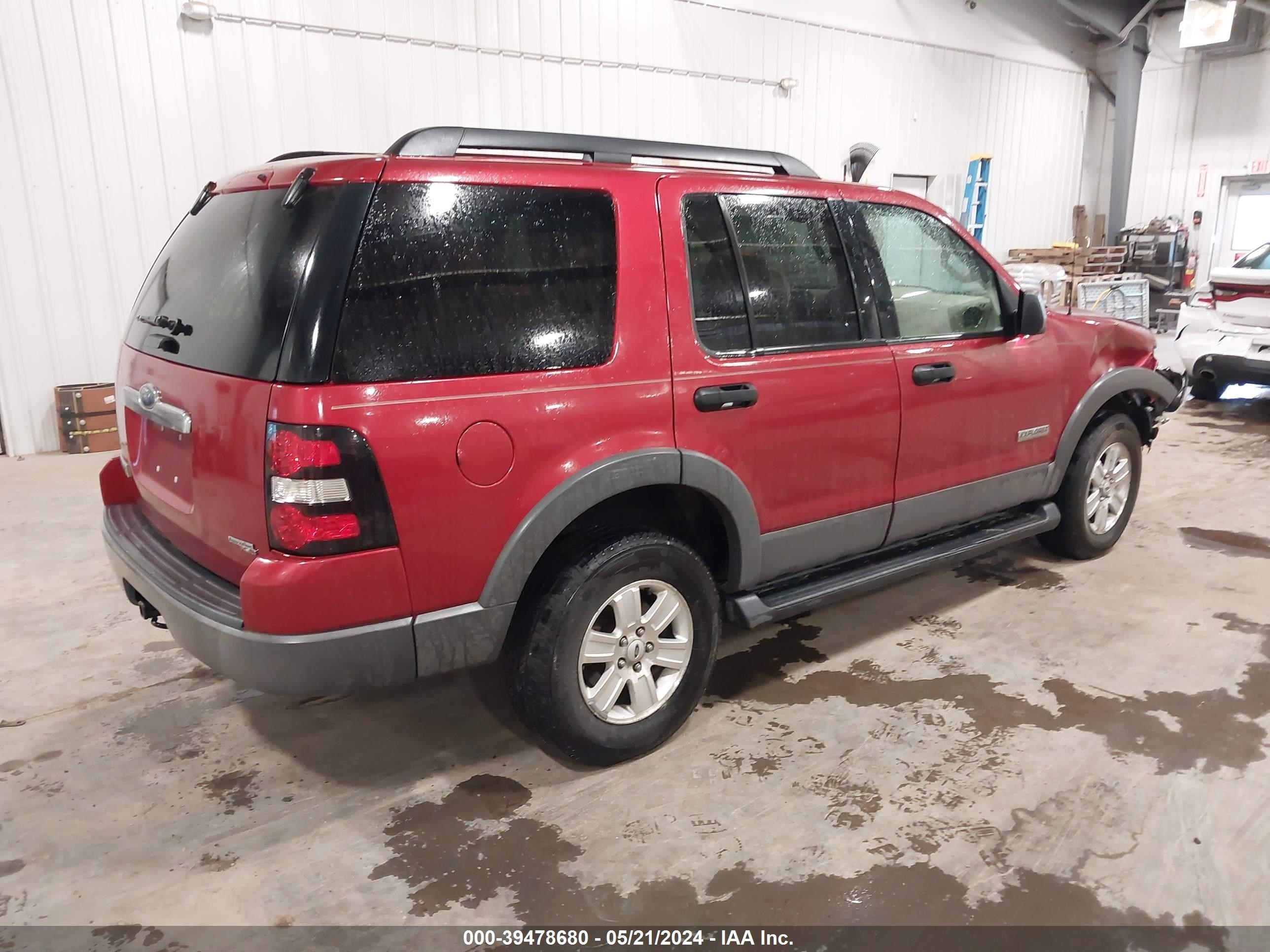 Photo 3 VIN: 1FMEU73E96UB53581 - FORD EXPLORER 