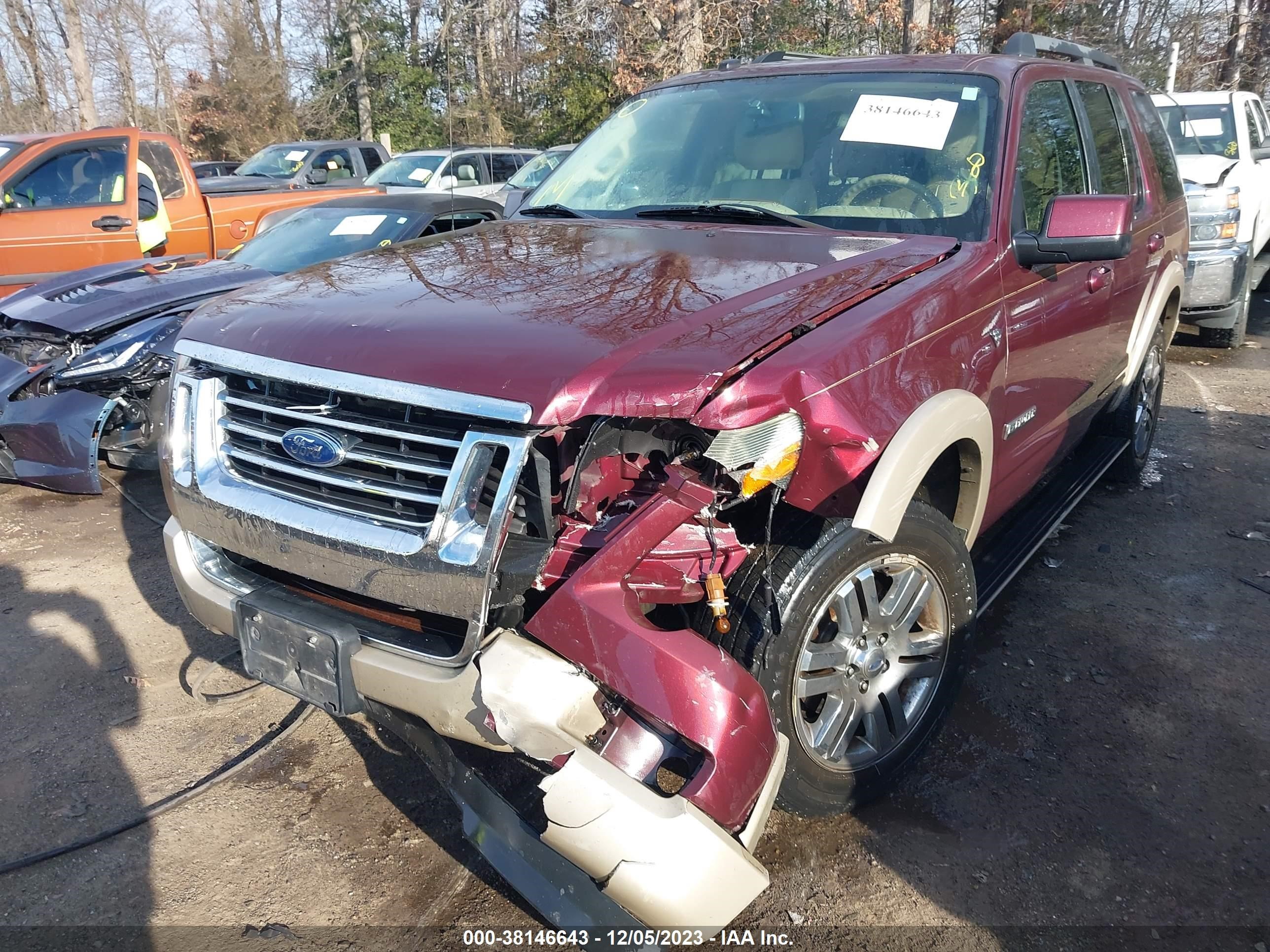 Photo 5 VIN: 1FMEU74808UA54885 - FORD EXPLORER 