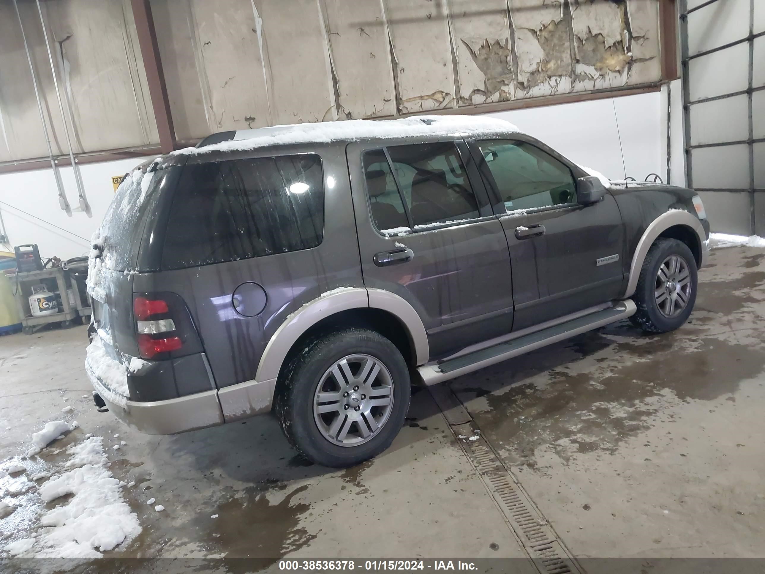 Photo 3 VIN: 1FMEU74856UB55269 - FORD EXPLORER 