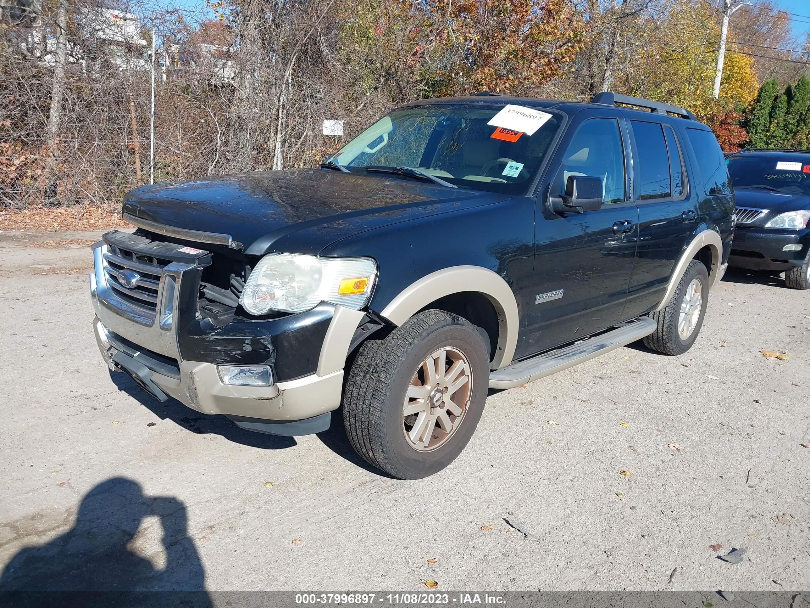 Photo 1 VIN: 1FMEU74E08UB22172 - FORD EXPLORER 