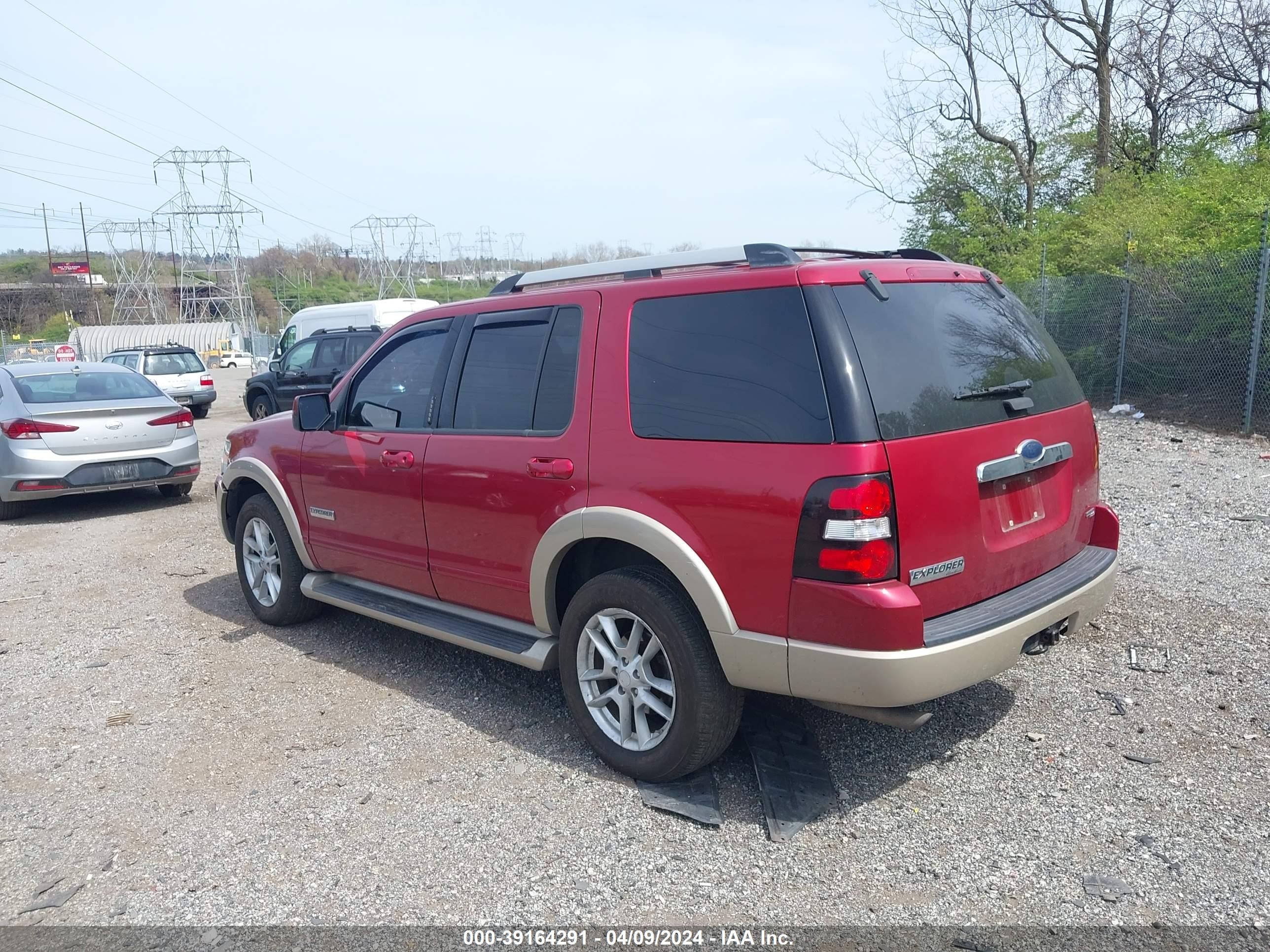 Photo 2 VIN: 1FMEU74E47UB74984 - FORD EXPLORER 