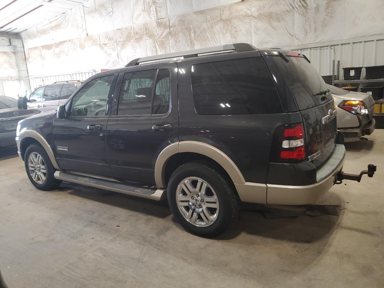 Photo 1 VIN: 1FMEU74E57UB25664 - FORD EXPLORER 