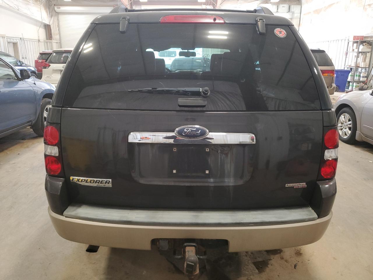 Photo 5 VIN: 1FMEU74E57UB25664 - FORD EXPLORER 