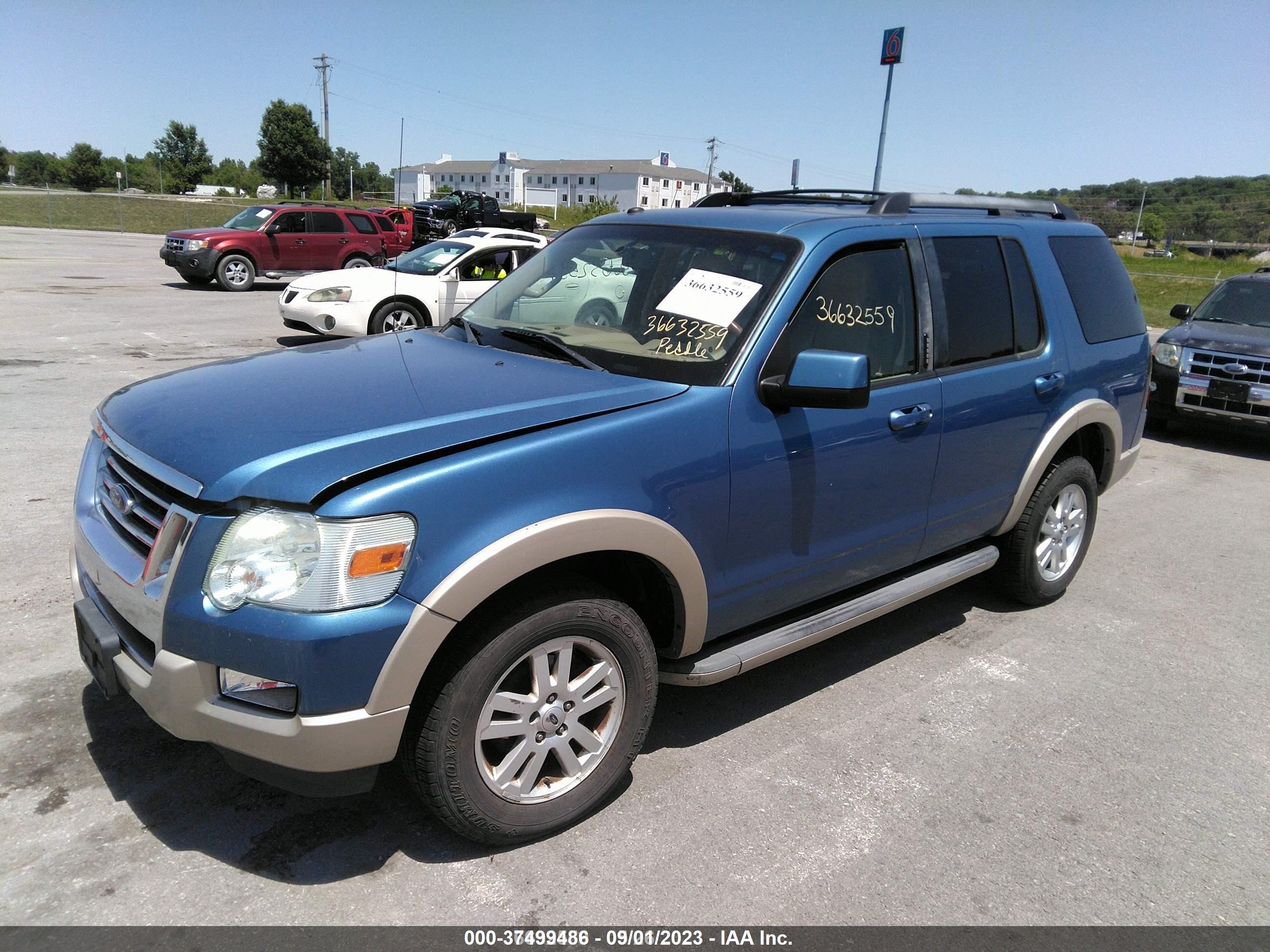 Photo 1 VIN: 1FMEU74E59UA37572 - FORD EXPLORER 