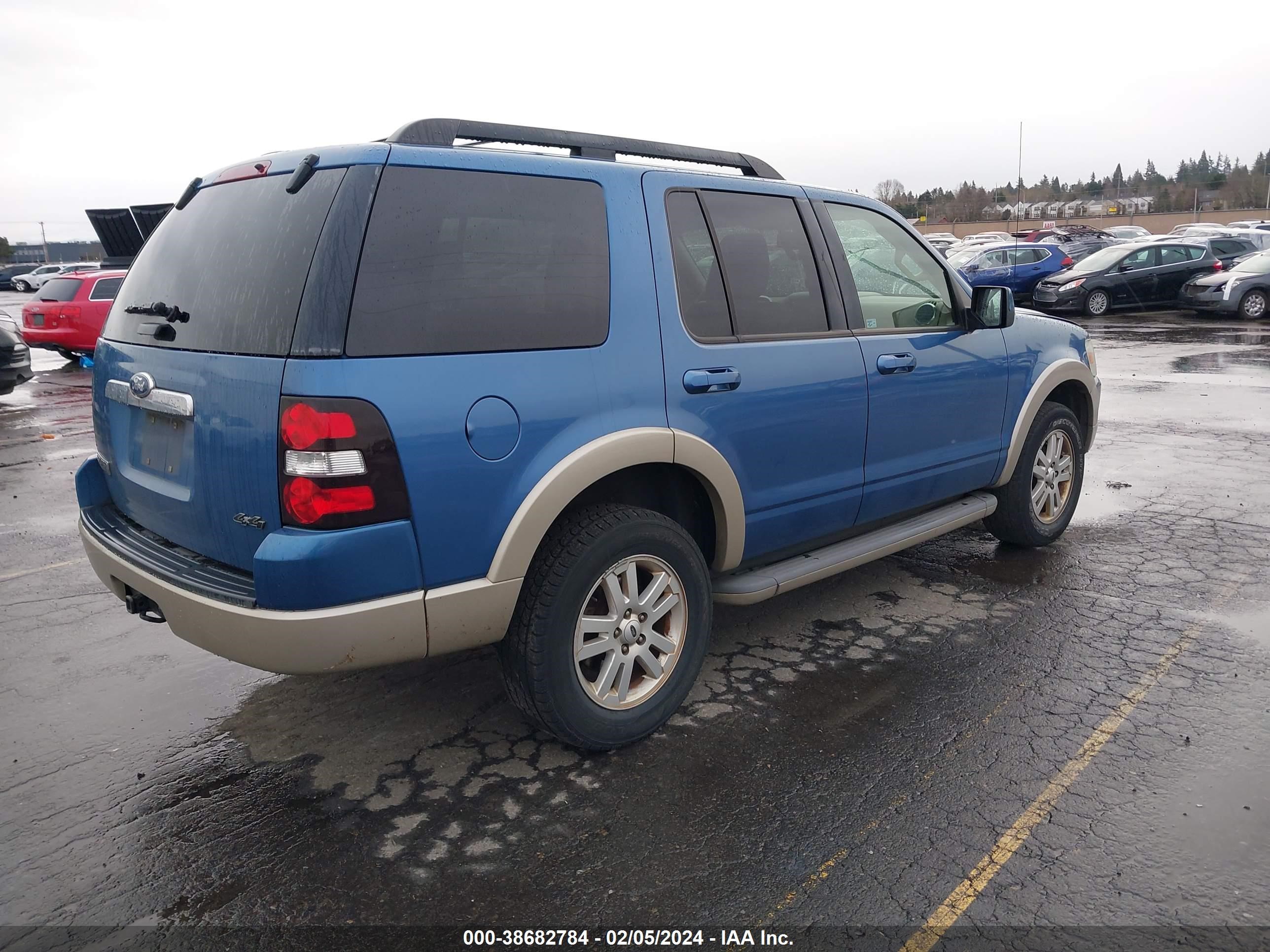 Photo 3 VIN: 1FMEU74E99UA41656 - FORD EXPLORER 