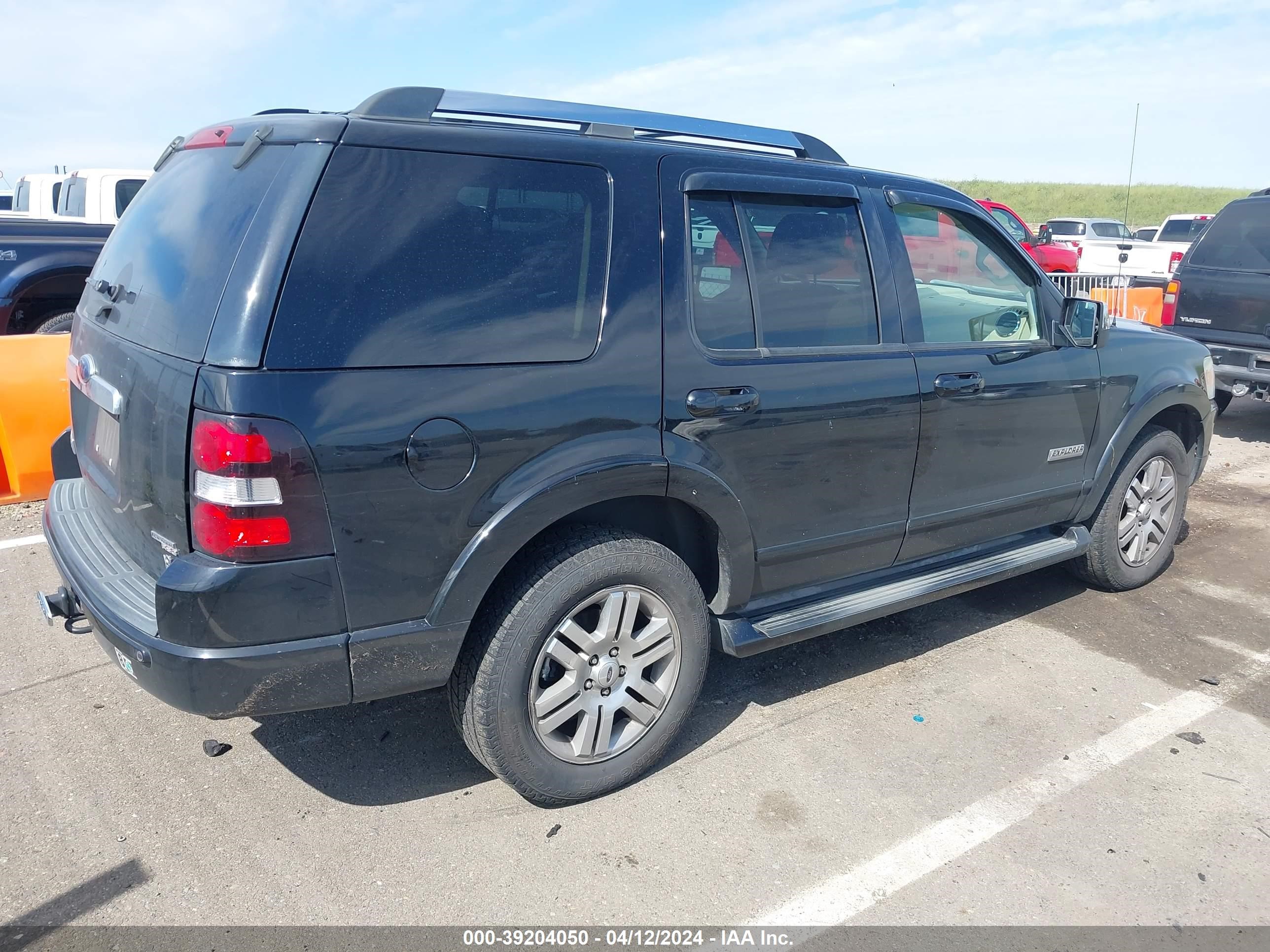 Photo 3 VIN: 1FMEU75856UA17262 - FORD EXPLORER 