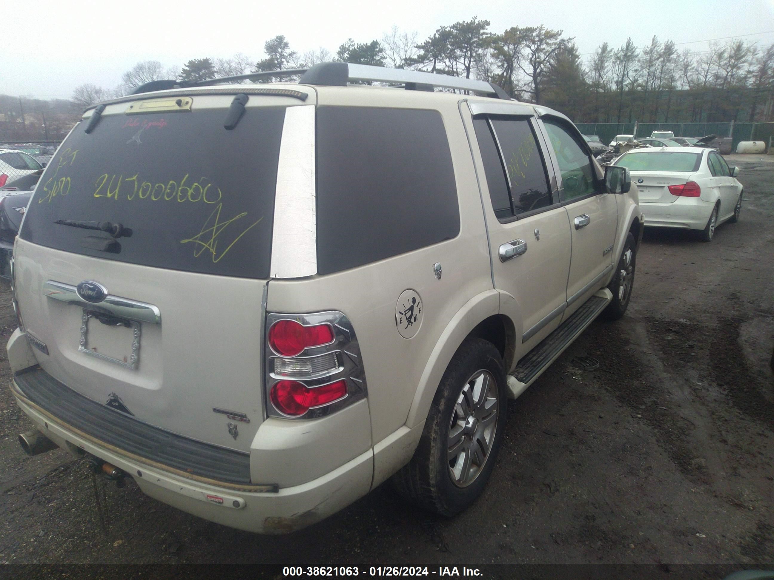 Photo 3 VIN: 1FMEU758X6ZA00461 - FORD EXPLORER 