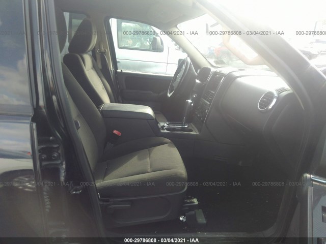 Photo 4 VIN: 1FMEU7DEXAUA28127 - FORD EXPLORER 