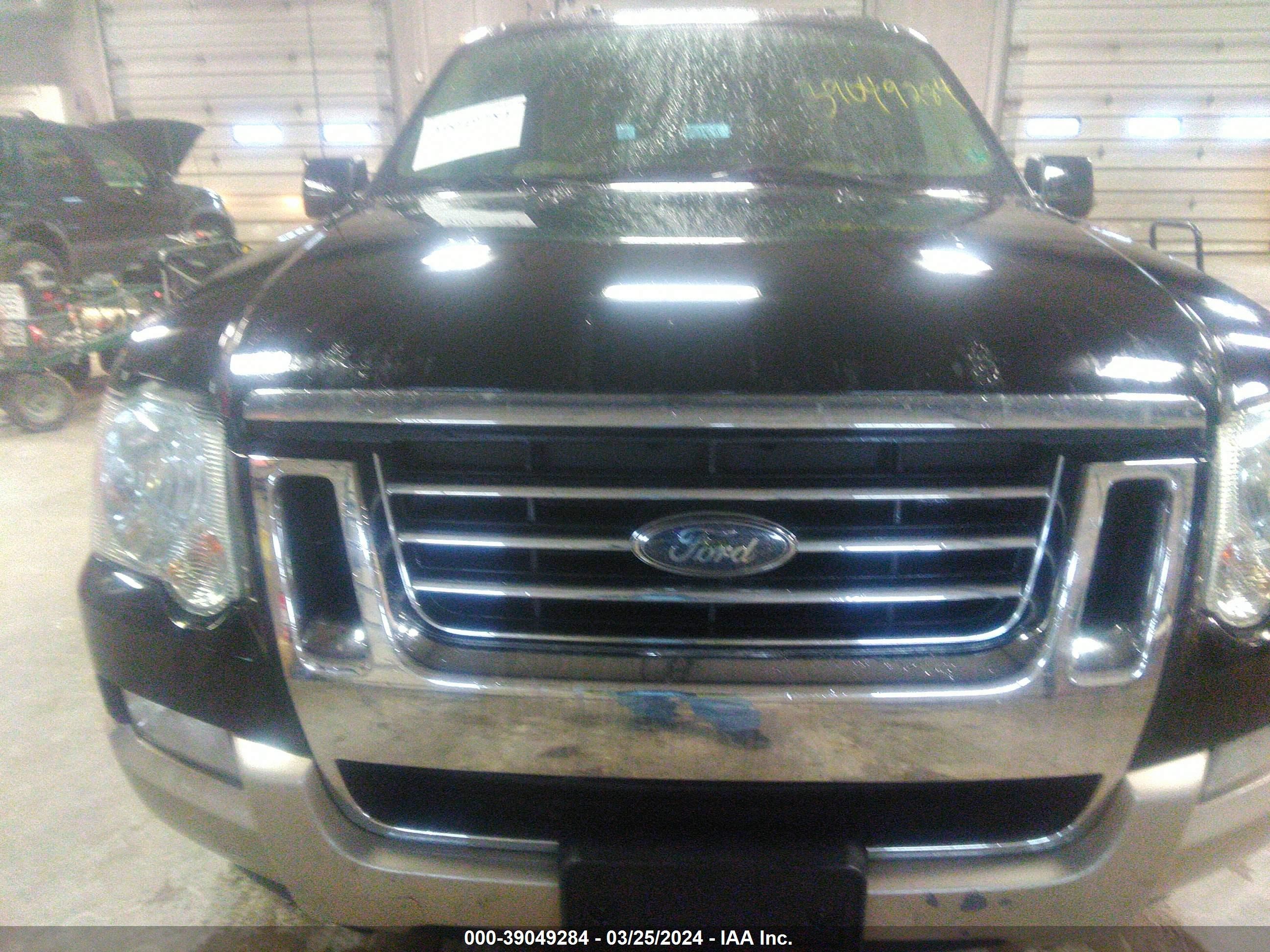 Photo 5 VIN: 1FMEU7EE6AUA36952 - FORD EXPLORER 