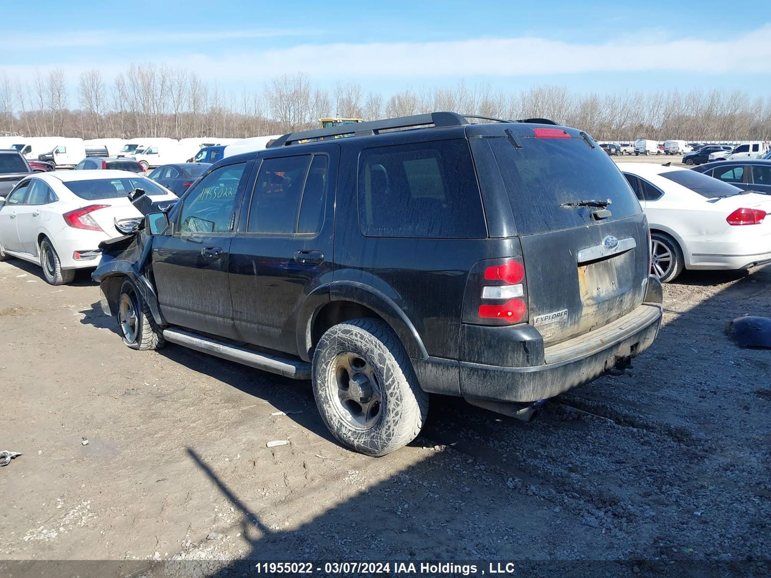 Photo 2 VIN: 1FMEU8D89AUA44920 - FORD EXPLORER 