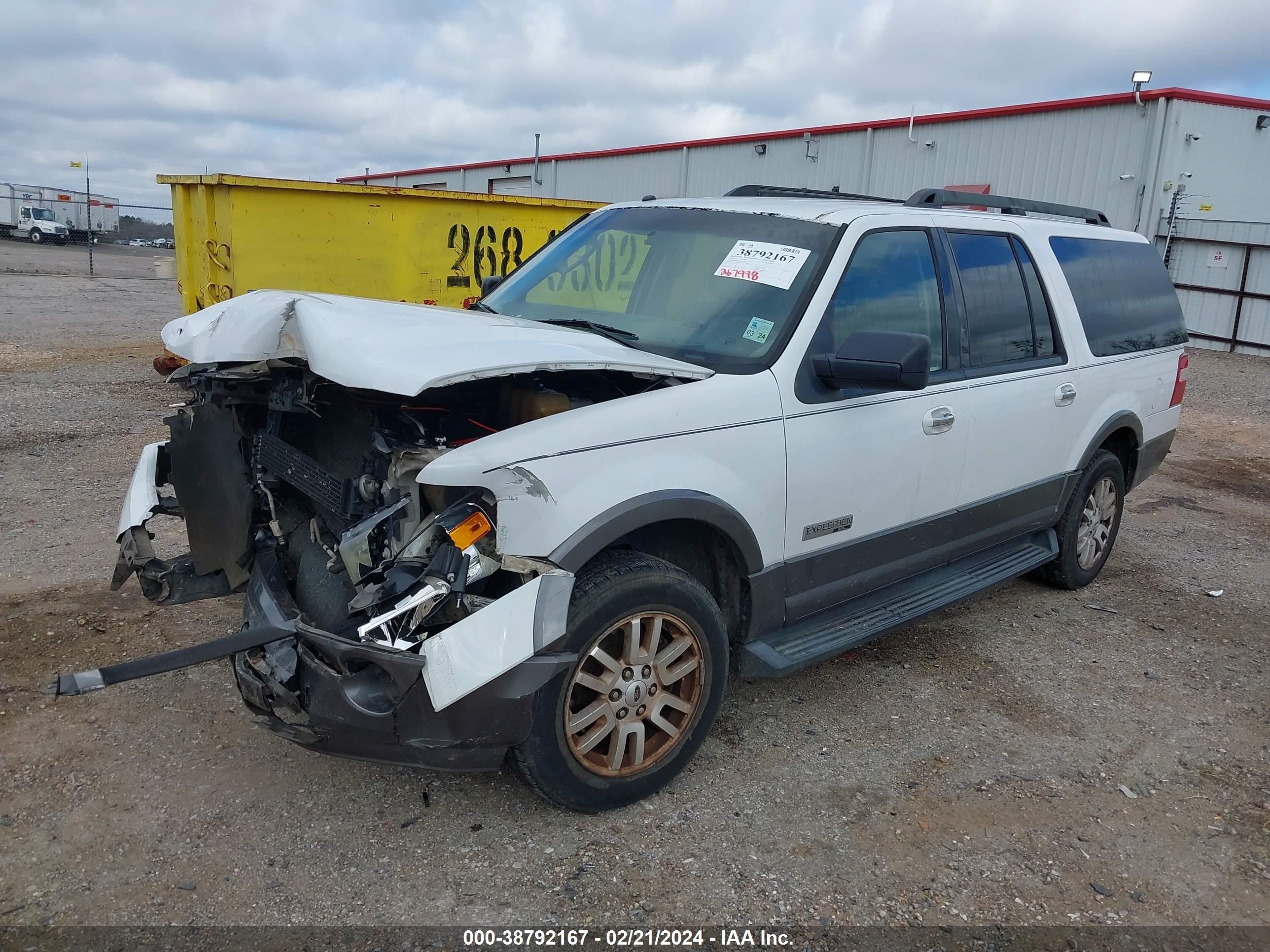 Photo 1 VIN: 1FMFK15567LA49223 - FORD EXPEDITION 