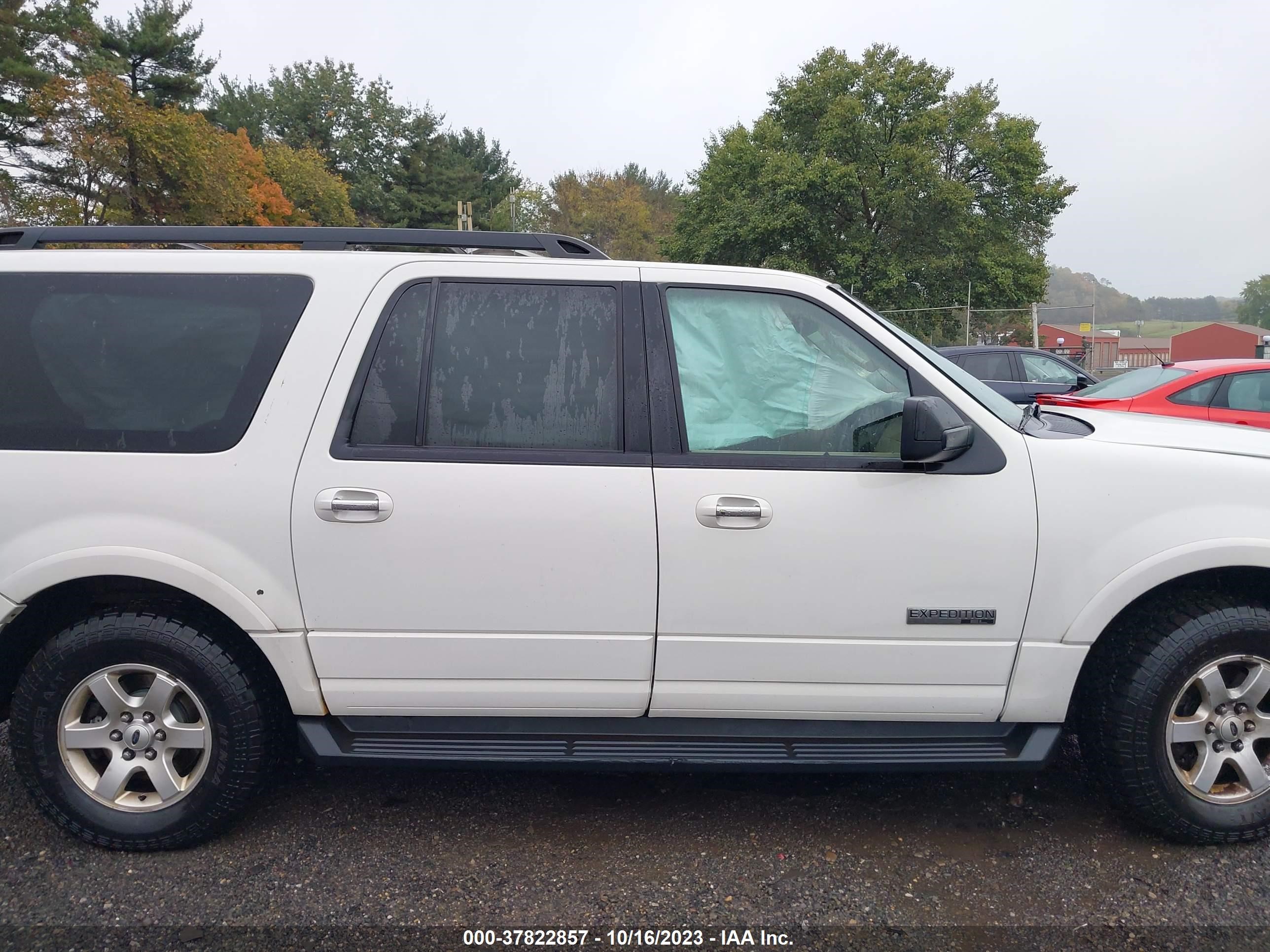 Photo 11 VIN: 1FMFK16578LA51191 - FORD EXPEDITION 