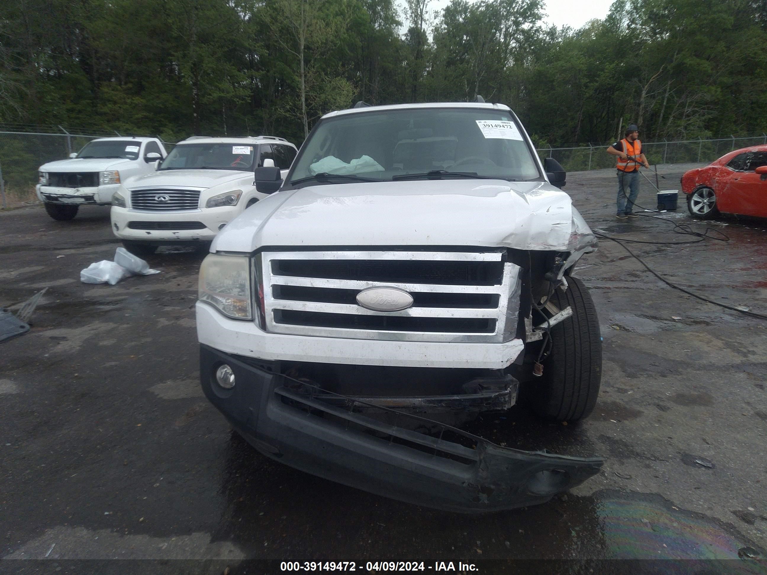 Photo 12 VIN: 1FMFU15527LA36009 - FORD EXPEDITION 