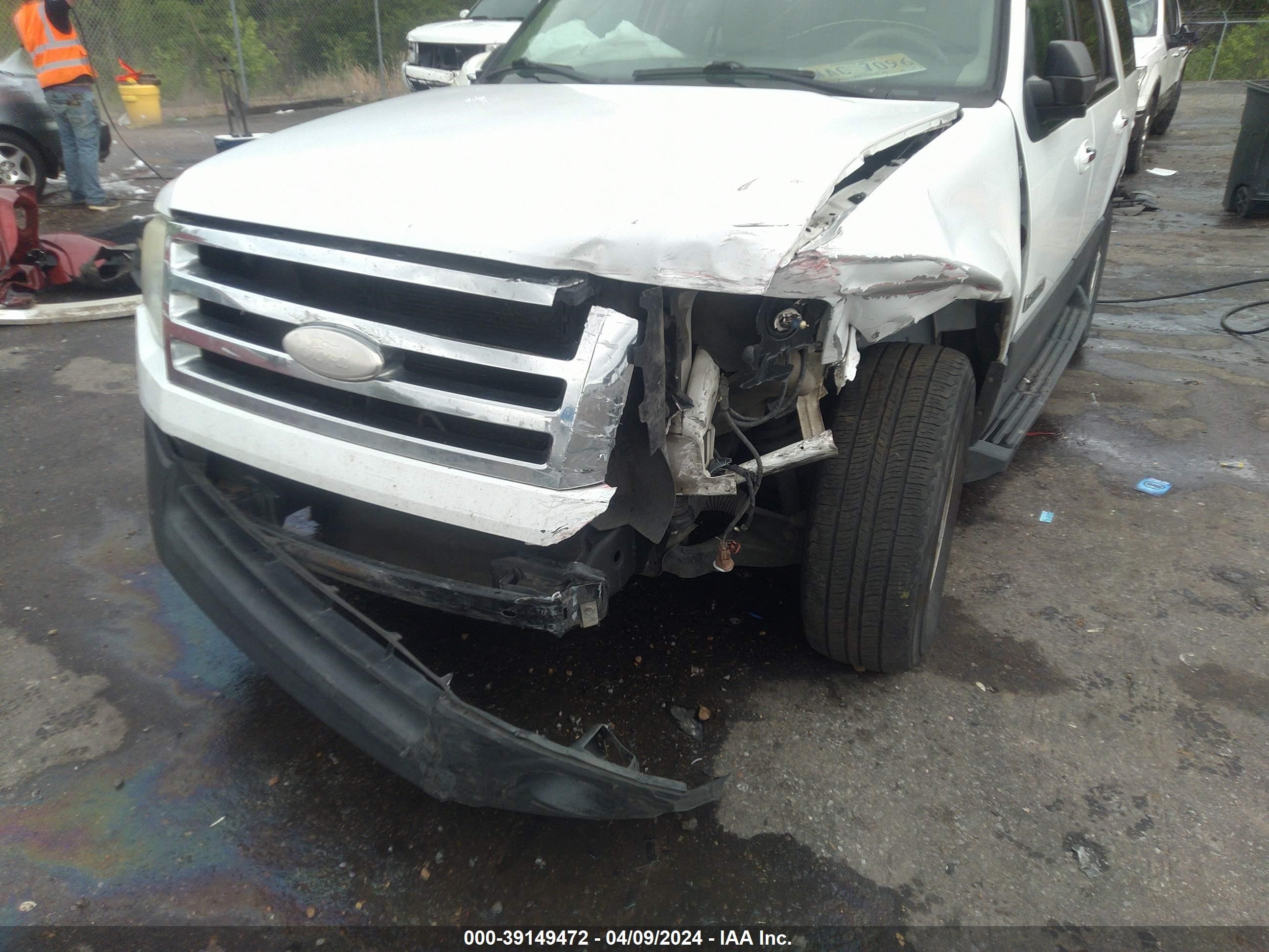 Photo 5 VIN: 1FMFU15527LA36009 - FORD EXPEDITION 