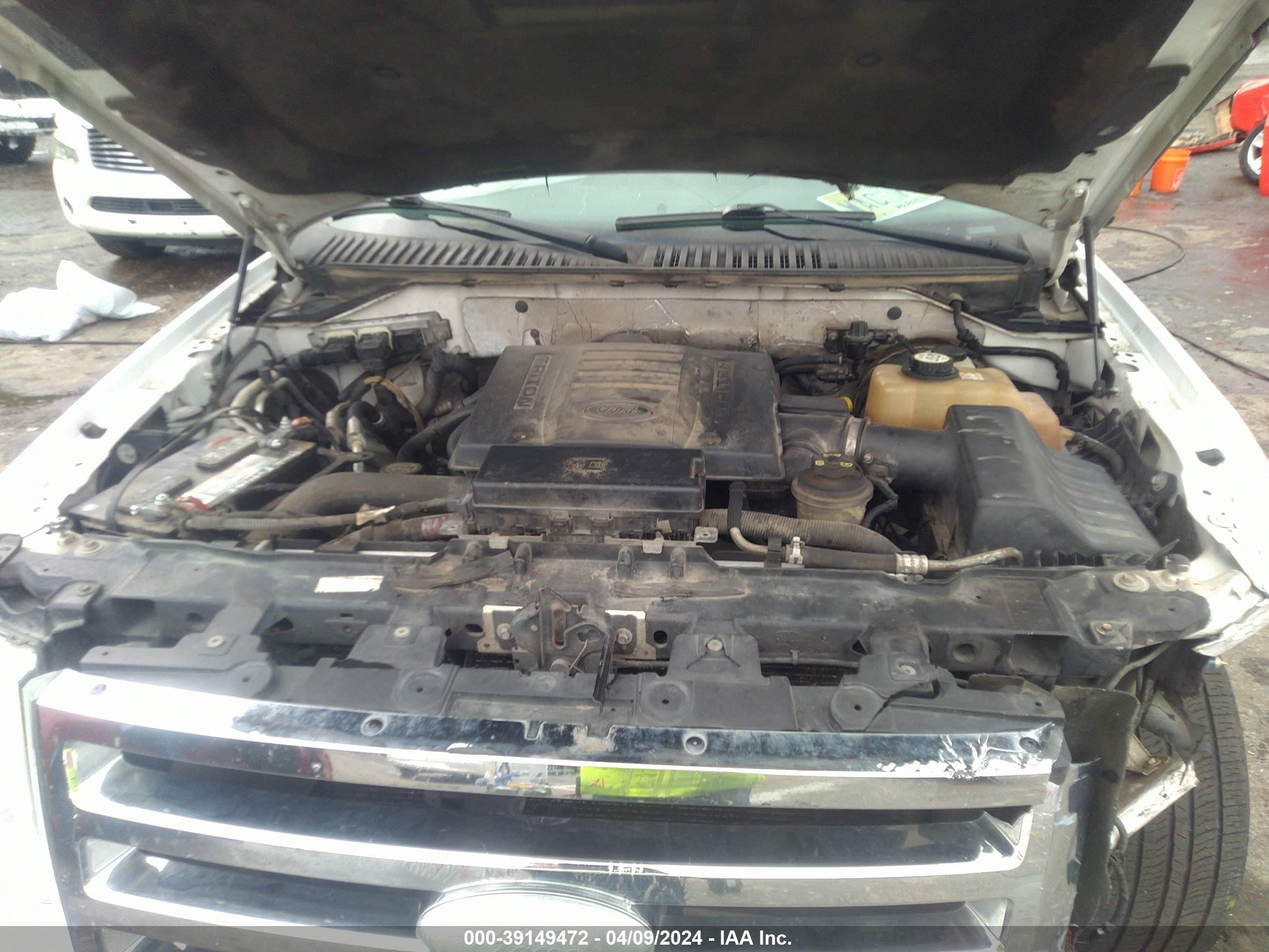 Photo 9 VIN: 1FMFU15527LA36009 - FORD EXPEDITION 