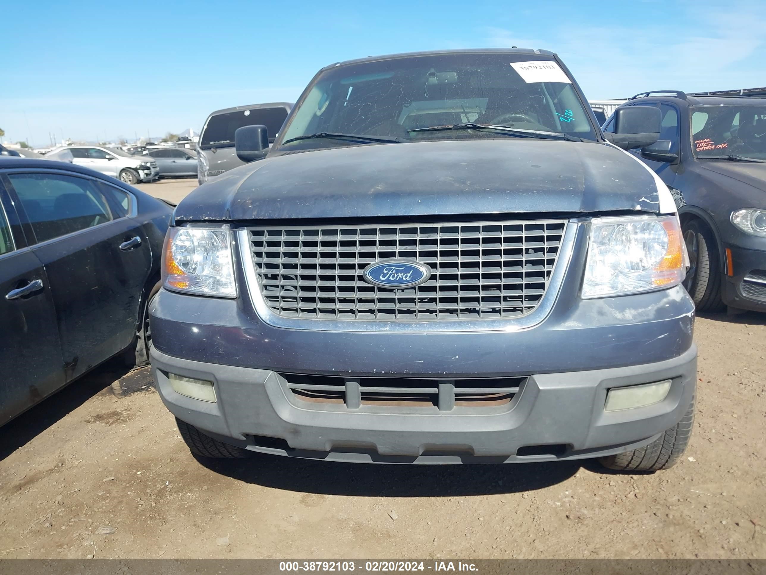 Photo 11 VIN: 1FMFU15576LA40359 - FORD EXPEDITION 