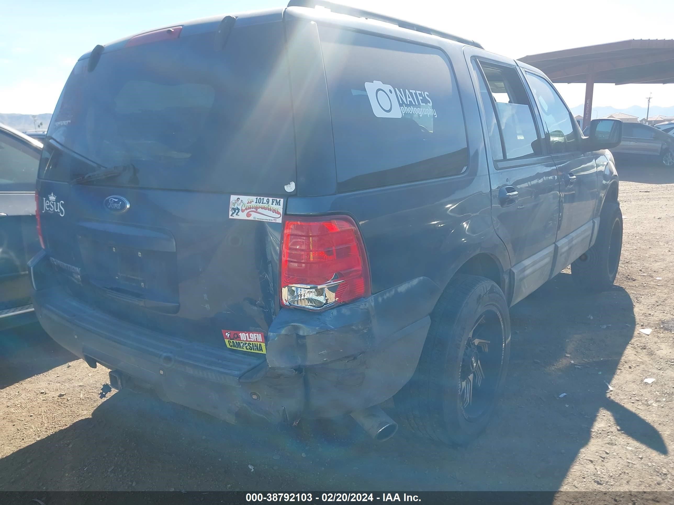 Photo 3 VIN: 1FMFU15576LA40359 - FORD EXPEDITION 