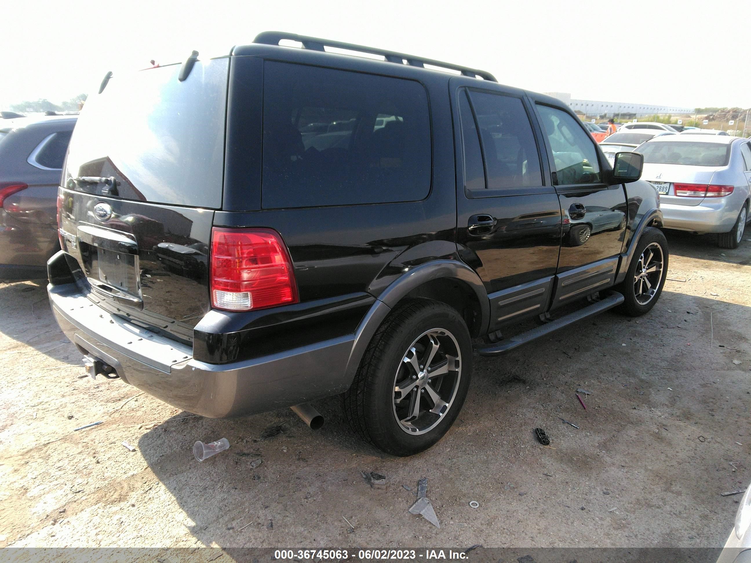 Photo 3 VIN: 1FMFU15596LA81432 - FORD EXPEDITION 