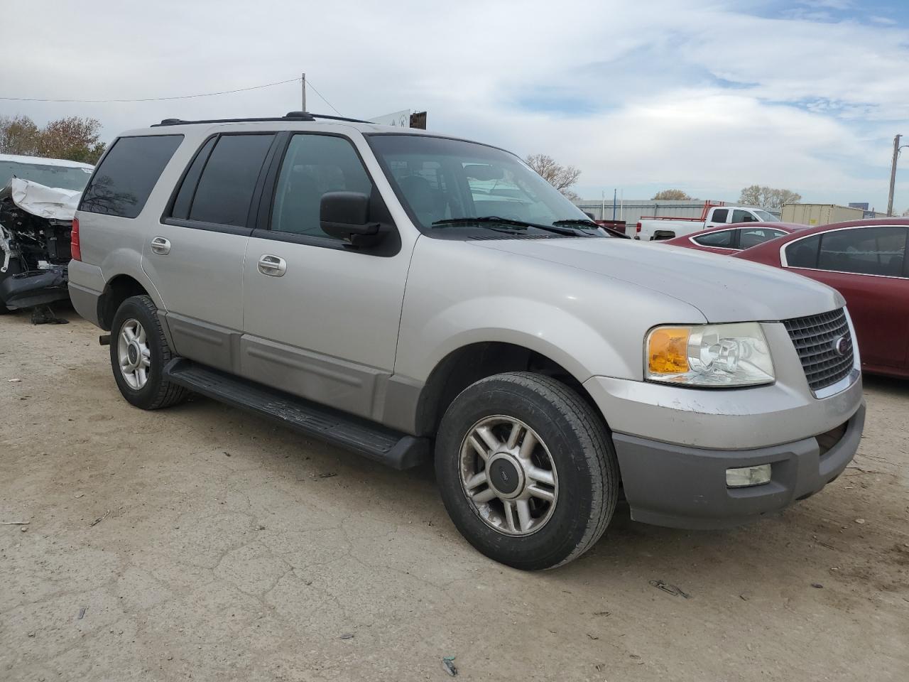 Photo 3 VIN: 1FMFU15L03LA72094 - FORD EXPEDITION 