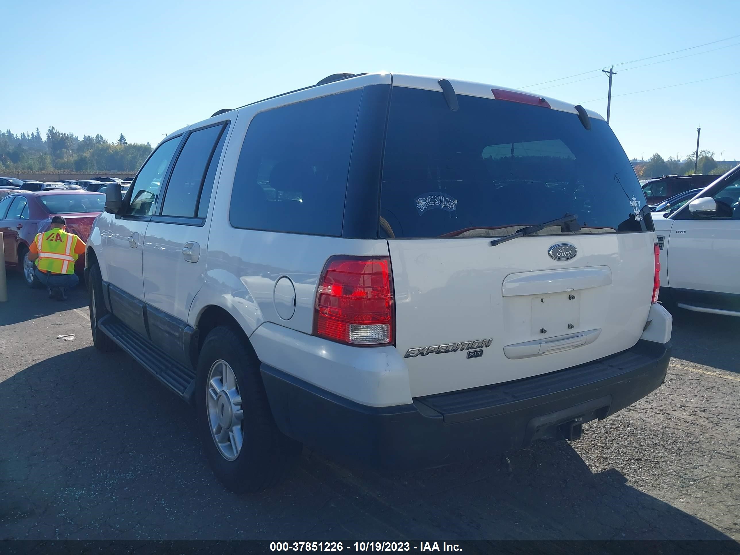 Photo 2 VIN: 1FMFU15L93LC42470 - FORD EXPEDITION 