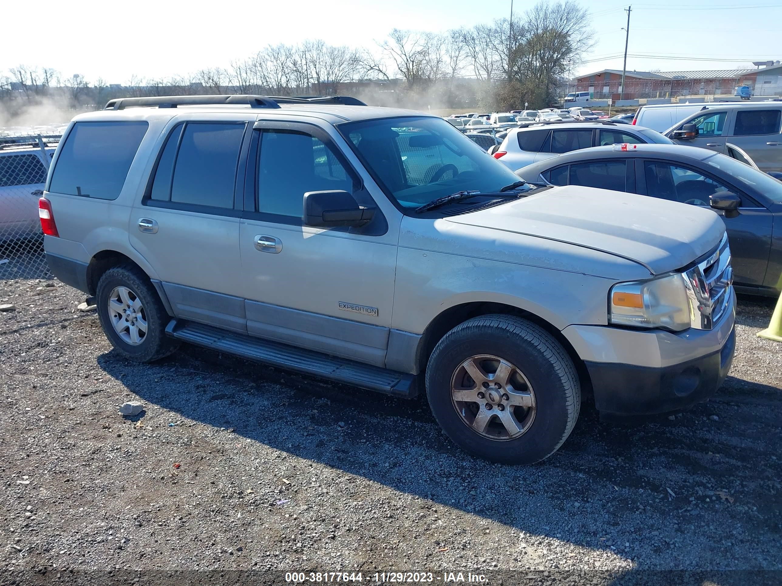 Photo 0 VIN: 1FMFU16507LA77799 - FORD EXPEDITION 