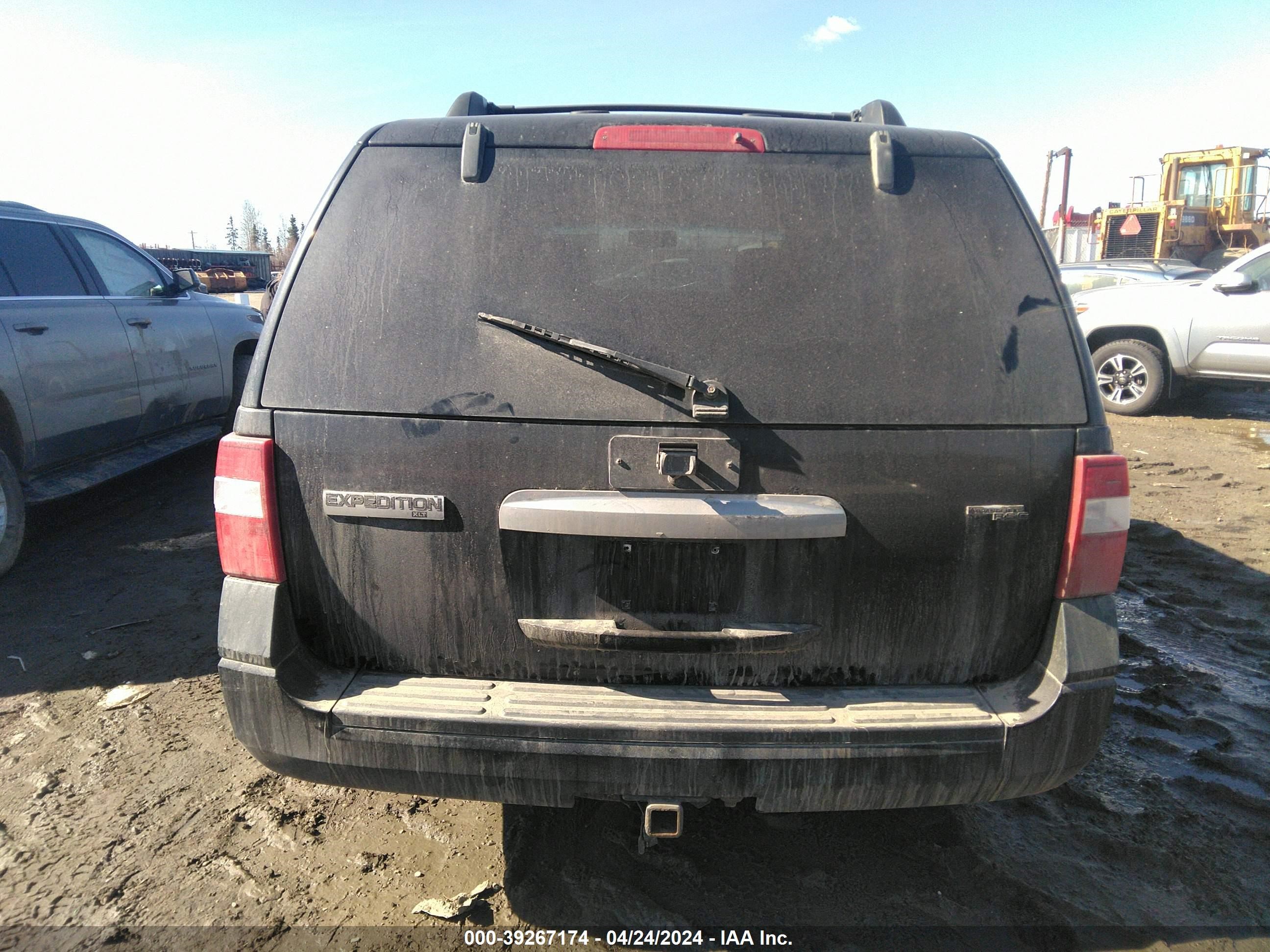 Photo 15 VIN: 1FMFU16538LA64188 - FORD EXPEDITION 