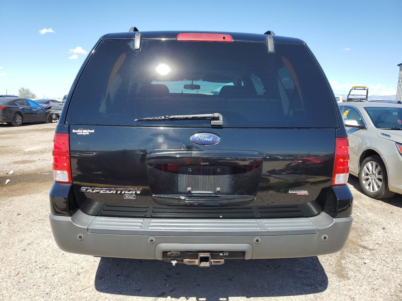 Photo 5 VIN: 1FMFU16546LA49552 - FORD EXPEDITION 