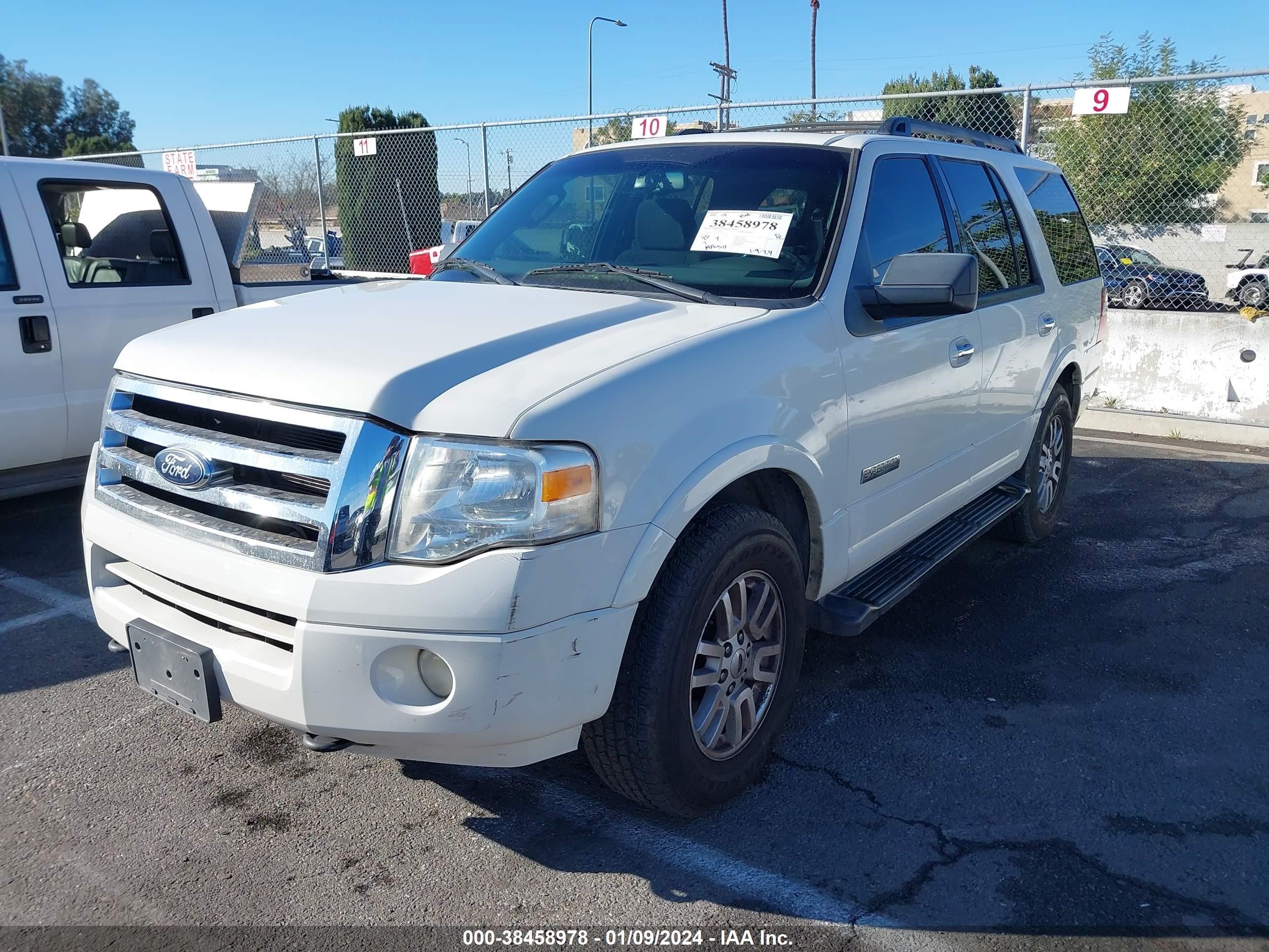 Photo 1 VIN: 1FMFU16578LA44350 - FORD EXPEDITION 