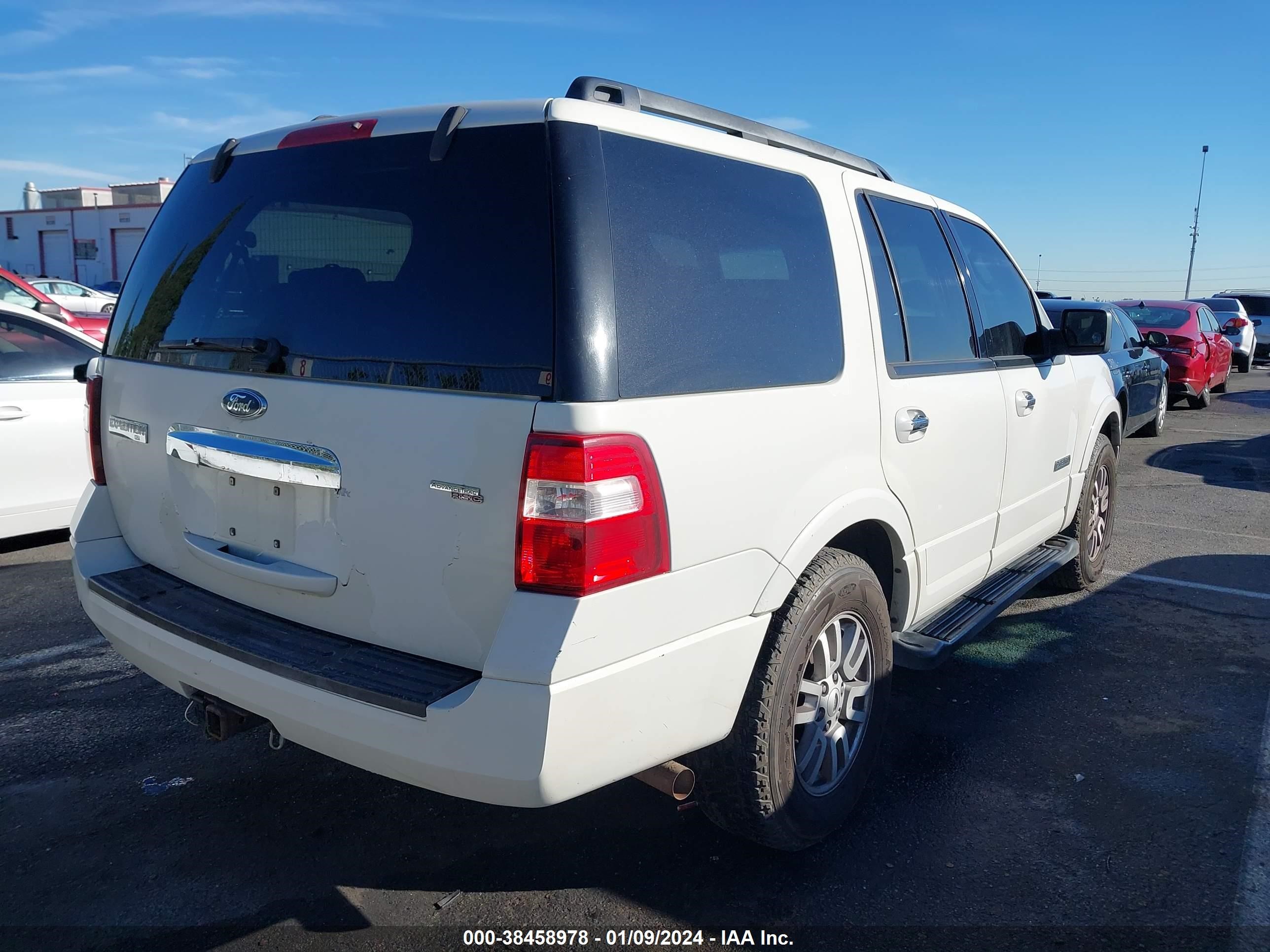 Photo 3 VIN: 1FMFU16578LA44350 - FORD EXPEDITION 