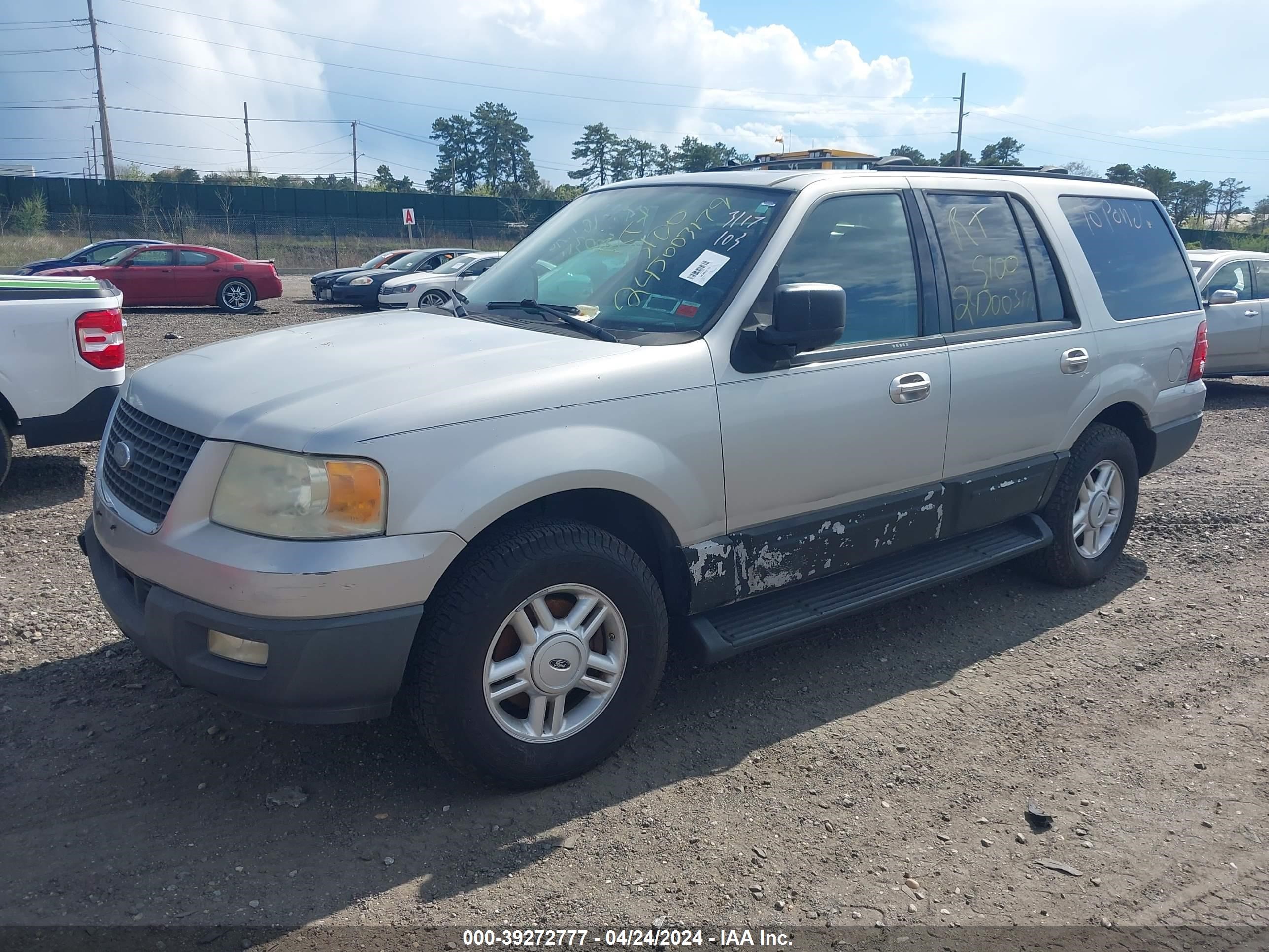 Photo 1 VIN: 1FMFU16W34LA14460 - FORD EXPEDITION 