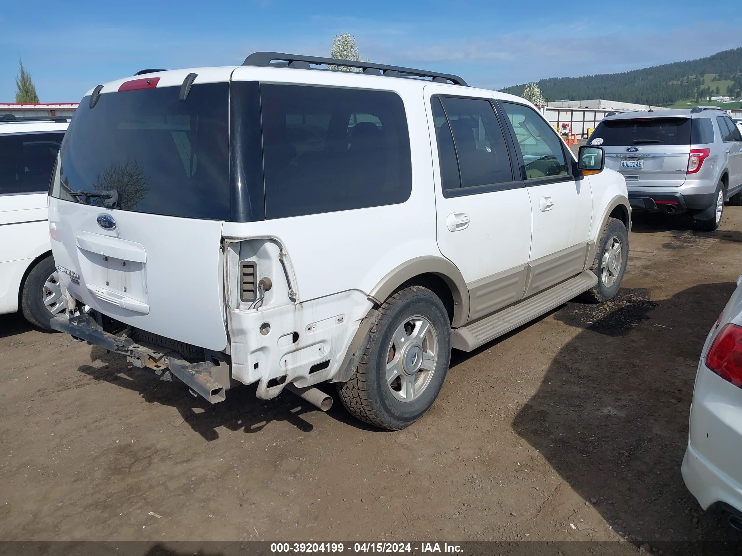 Photo 3 VIN: 1FMFU17526LA24325 - FORD EXPEDITION 