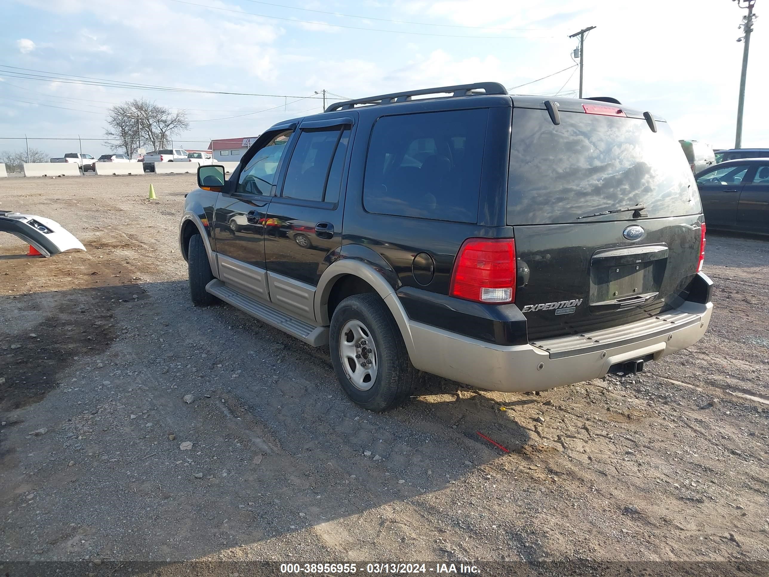 Photo 2 VIN: 1FMFU17535LA54562 - FORD EXPEDITION 