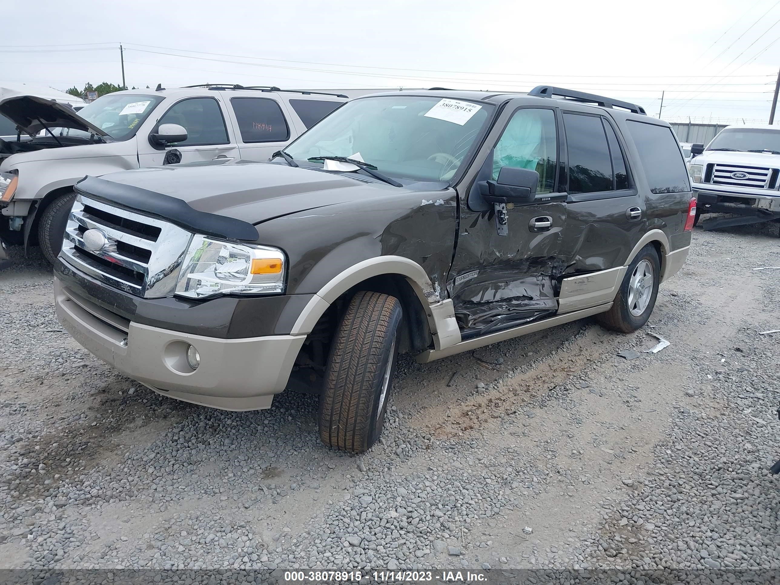 Photo 1 VIN: 1FMFU17548LA49472 - FORD EXPEDITION 