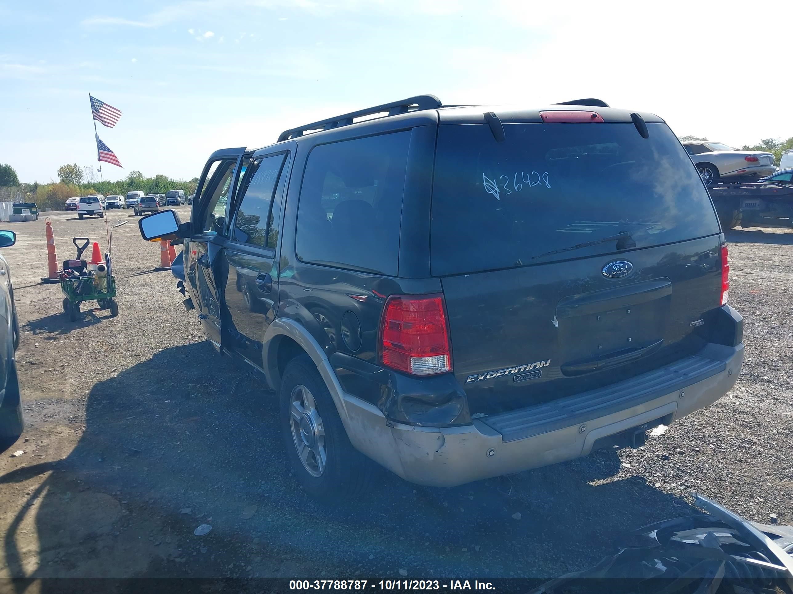 Photo 2 VIN: 1FMFU17566LA36428 - FORD EXPEDITION 