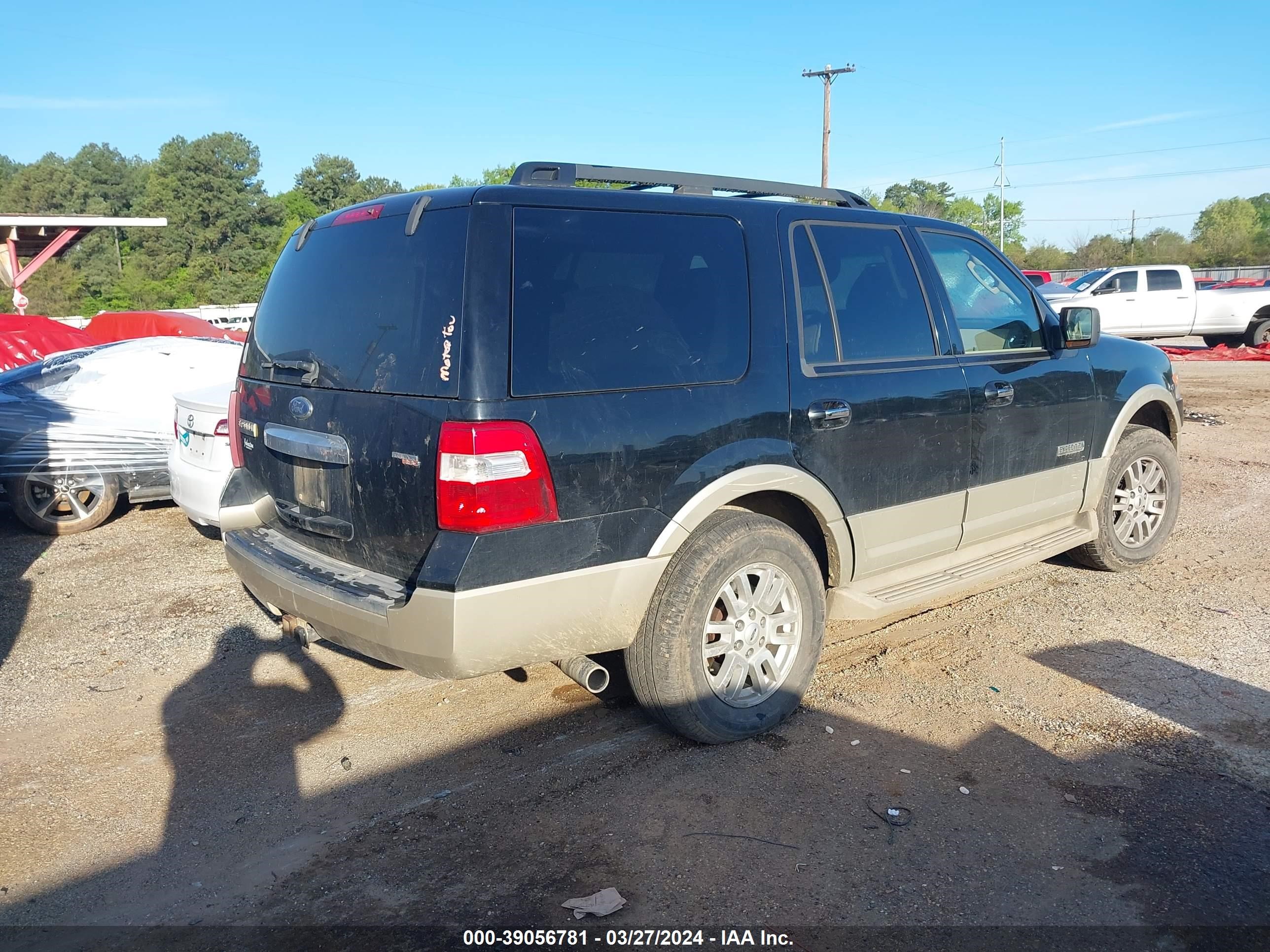 Photo 3 VIN: 1FMFU17578LA31418 - FORD EXPEDITION 