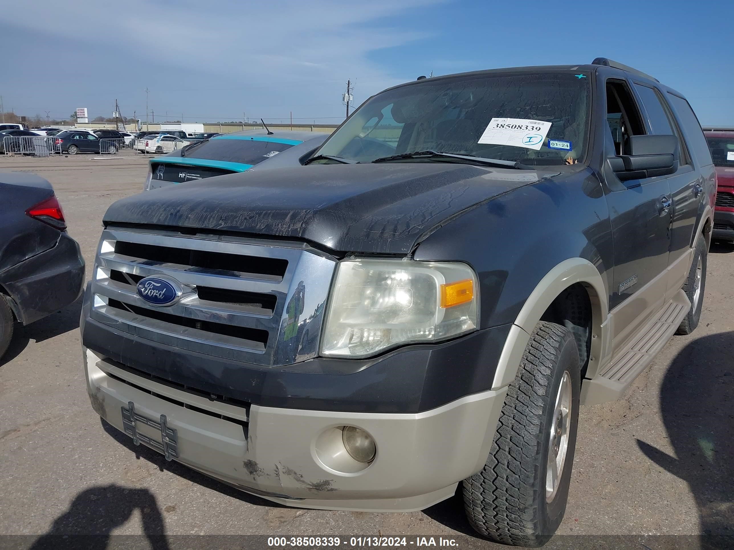 Photo 2 VIN: 1FMFU17597LA44198 - FORD EXPEDITION 