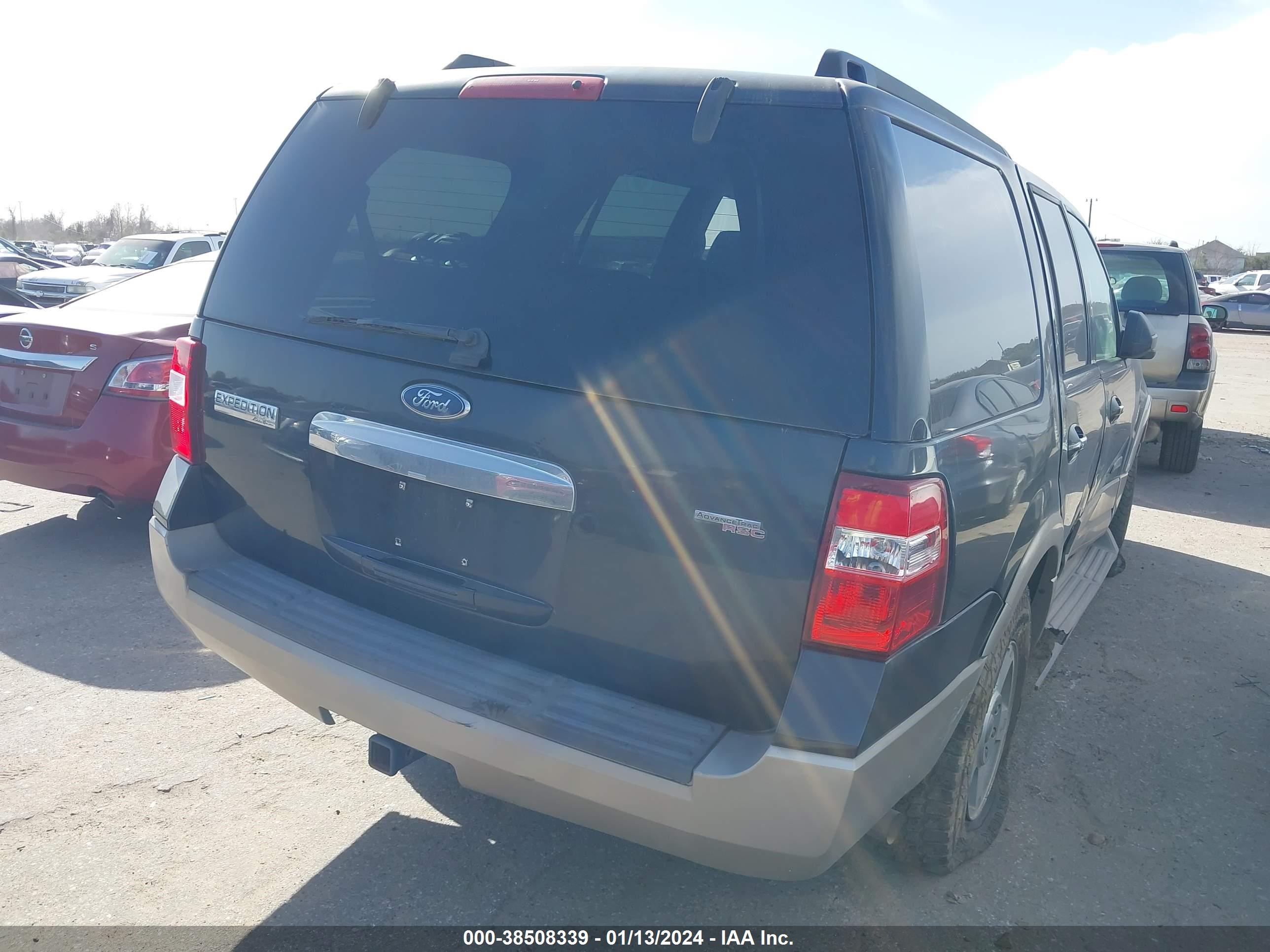 Photo 4 VIN: 1FMFU17597LA44198 - FORD EXPEDITION 