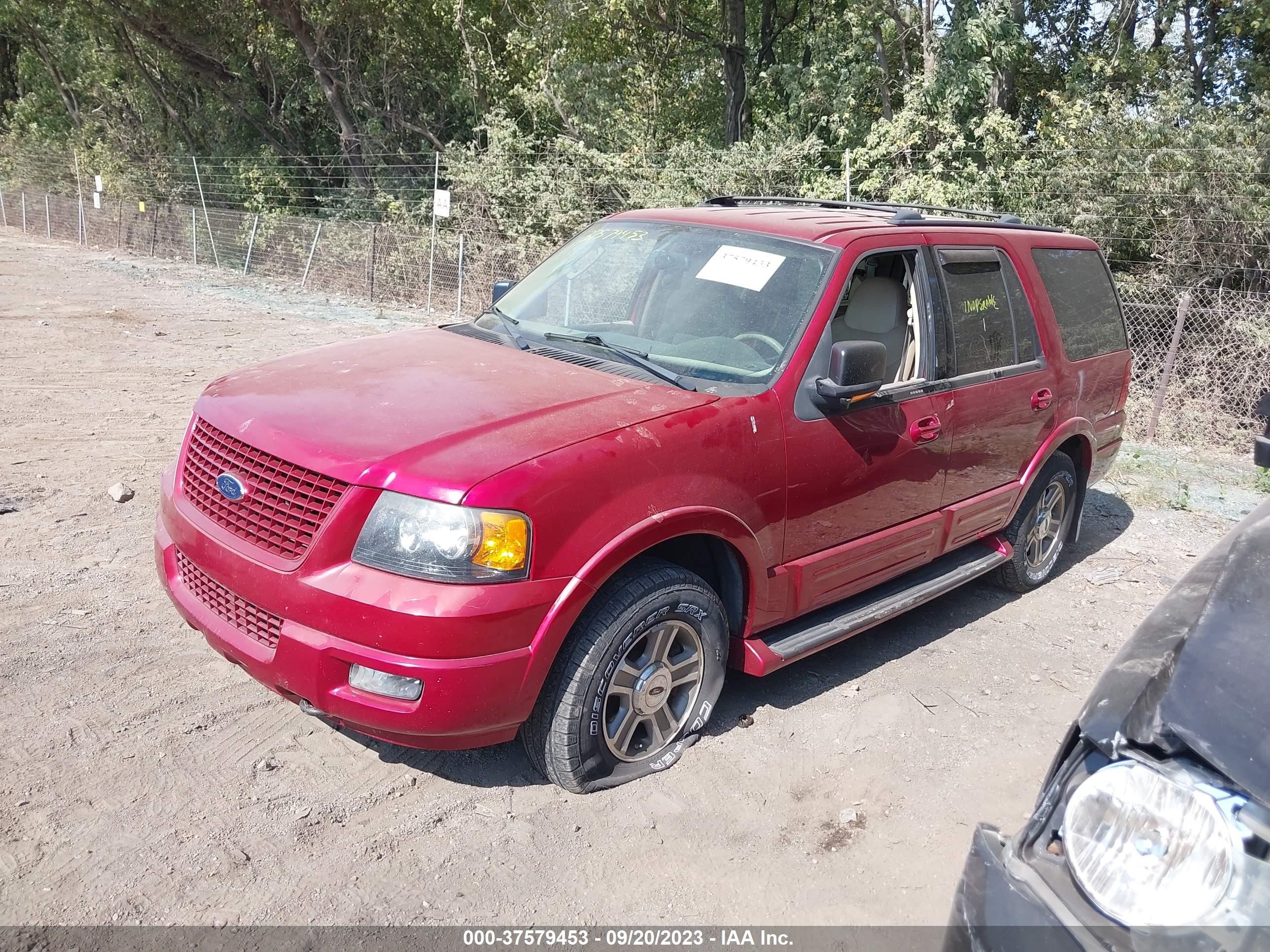 Photo 1 VIN: 1FMFU17L24LB32293 - FORD EXPEDITION 