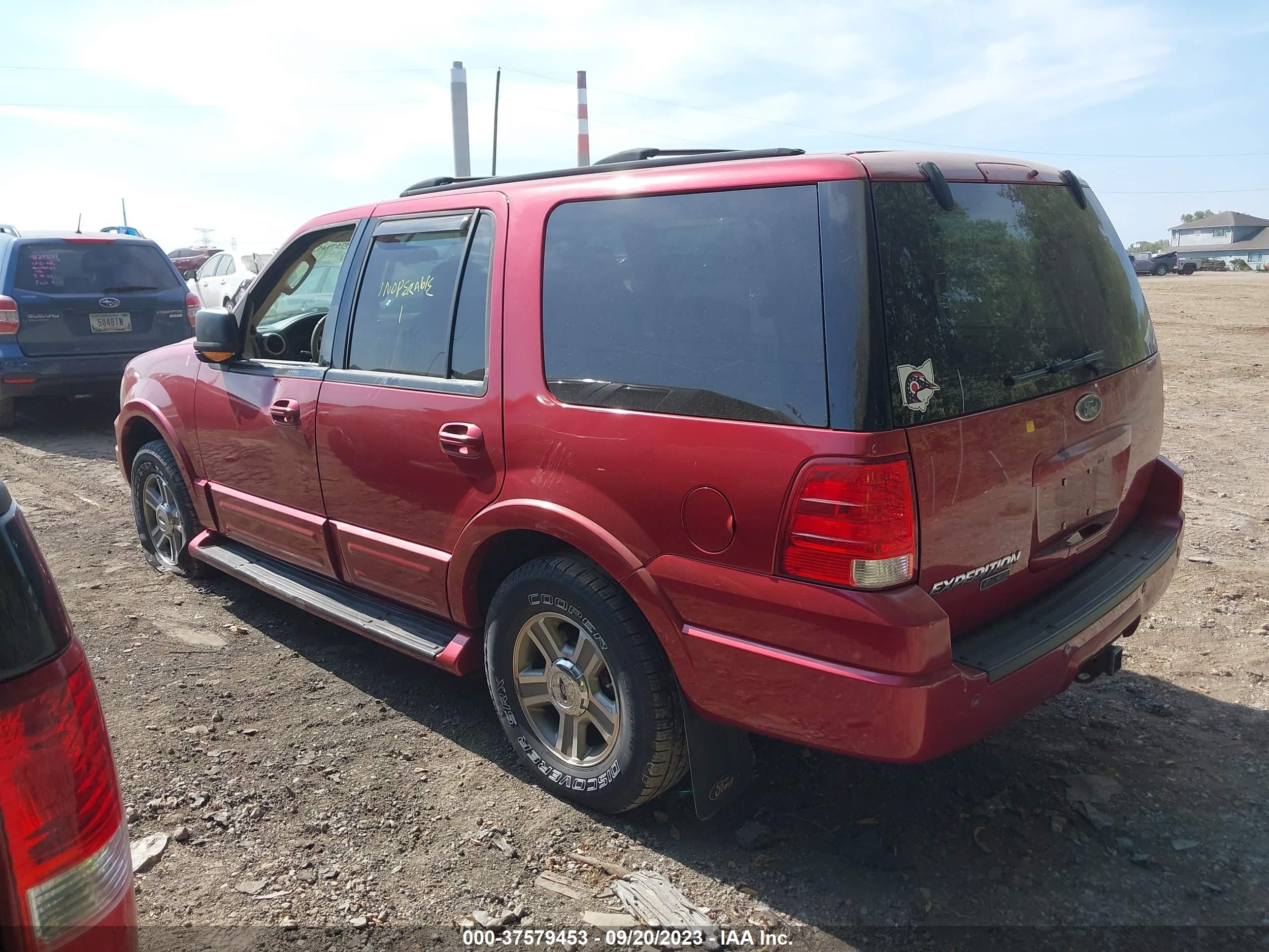 Photo 2 VIN: 1FMFU17L24LB32293 - FORD EXPEDITION 