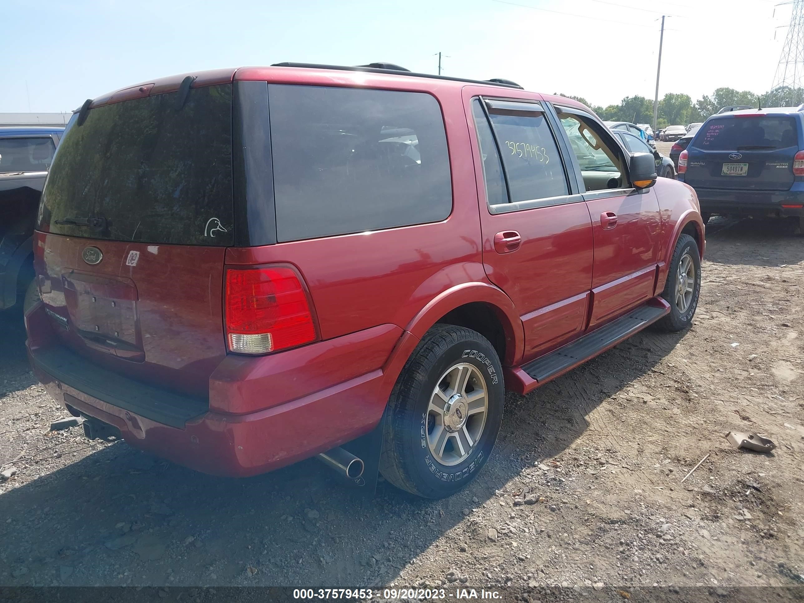 Photo 3 VIN: 1FMFU17L24LB32293 - FORD EXPEDITION 