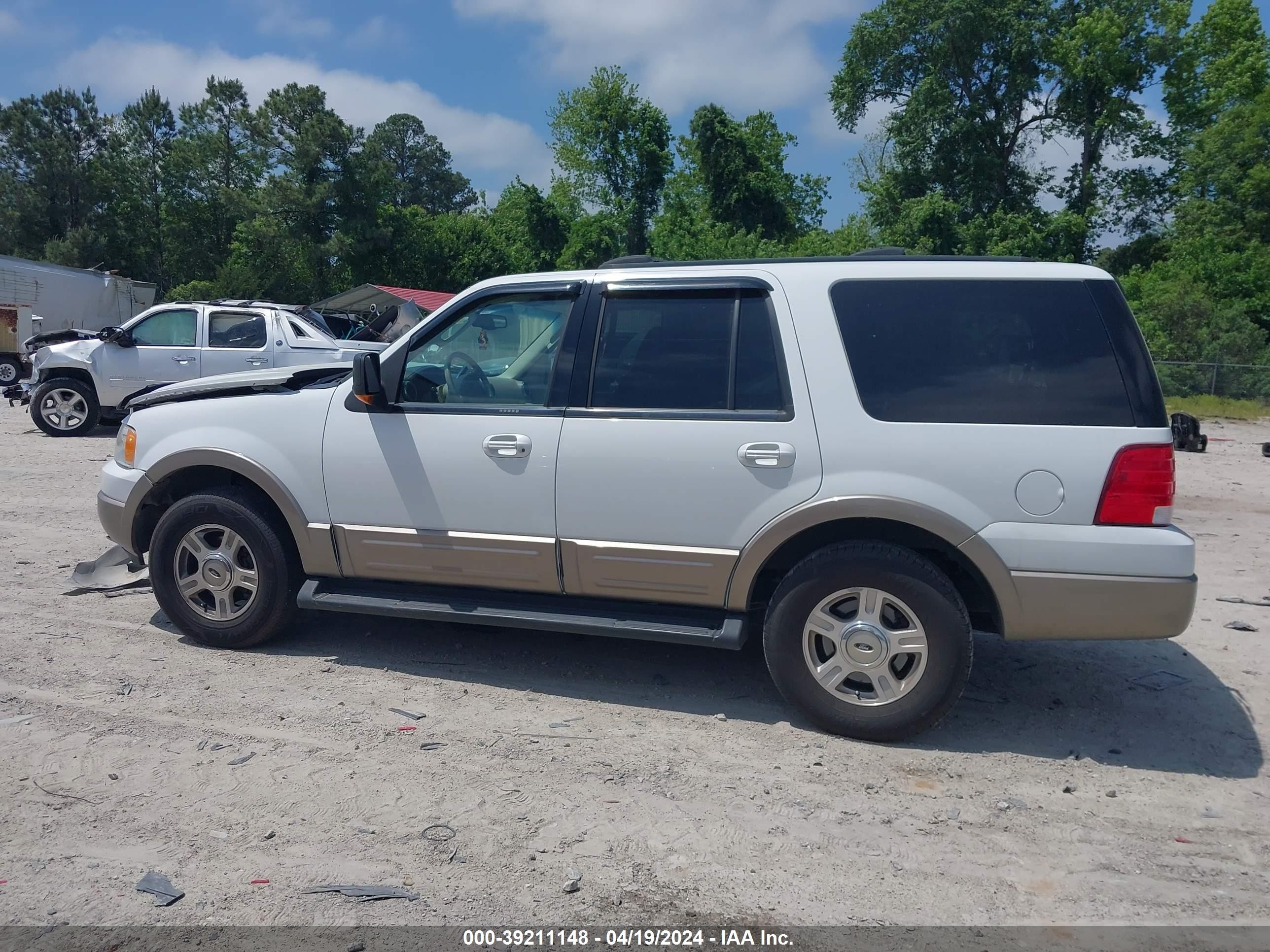 Photo 13 VIN: 1FMFU17L43LA80938 - FORD EXPEDITION 