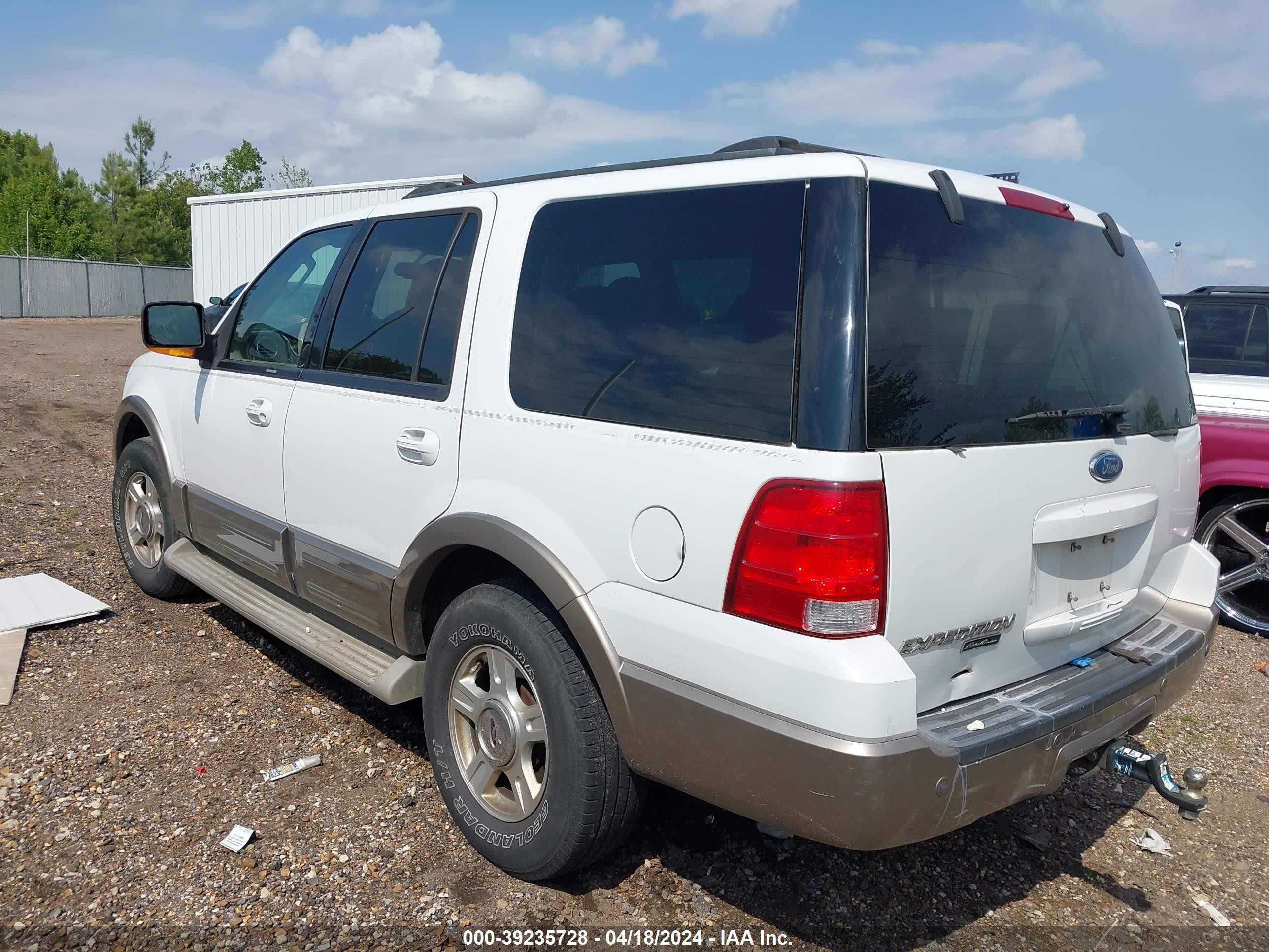 Photo 2 VIN: 1FMFU17L44LB88798 - FORD EXPEDITION 