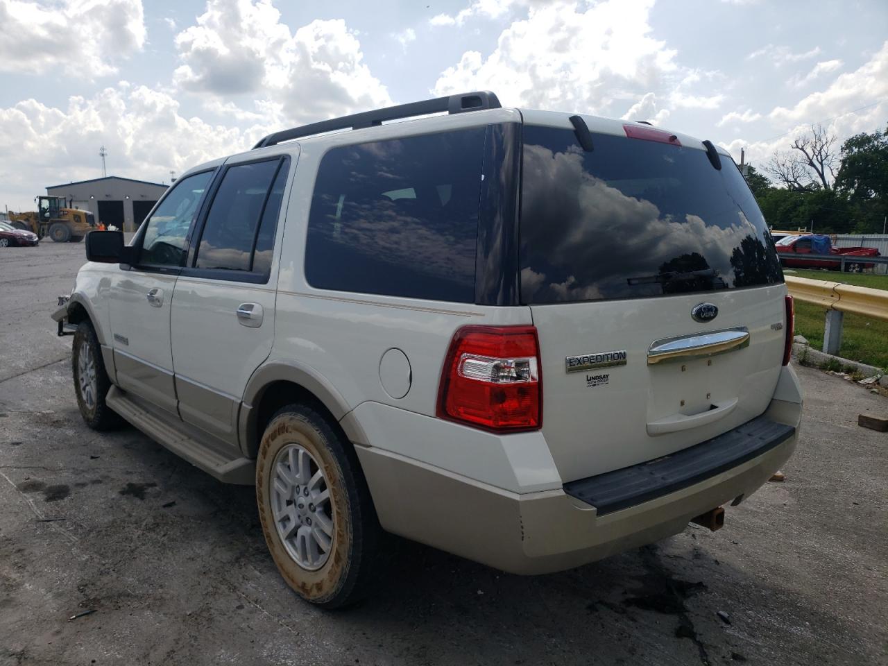 Photo 1 VIN: 1FMFU18528LA76541 - FORD EXPEDITION 