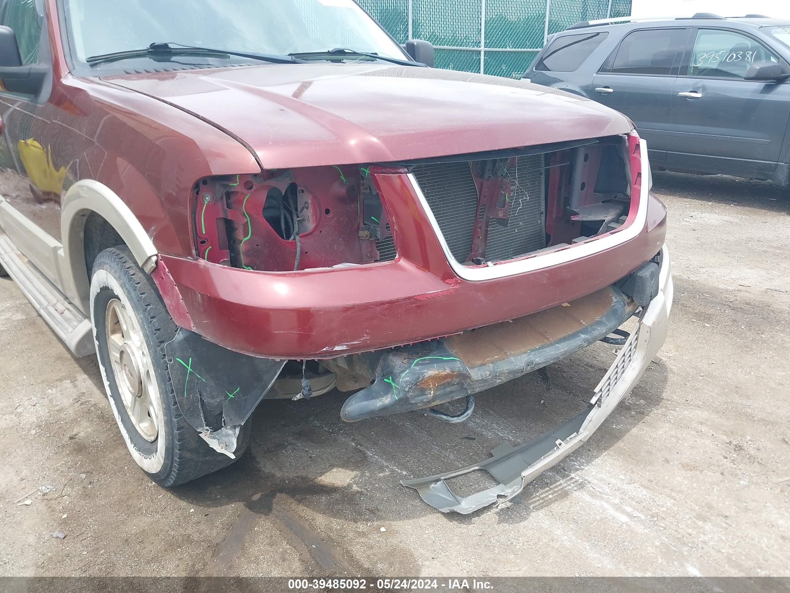 Photo 5 VIN: 1FMFU18556LA68317 - FORD EXPEDITION 