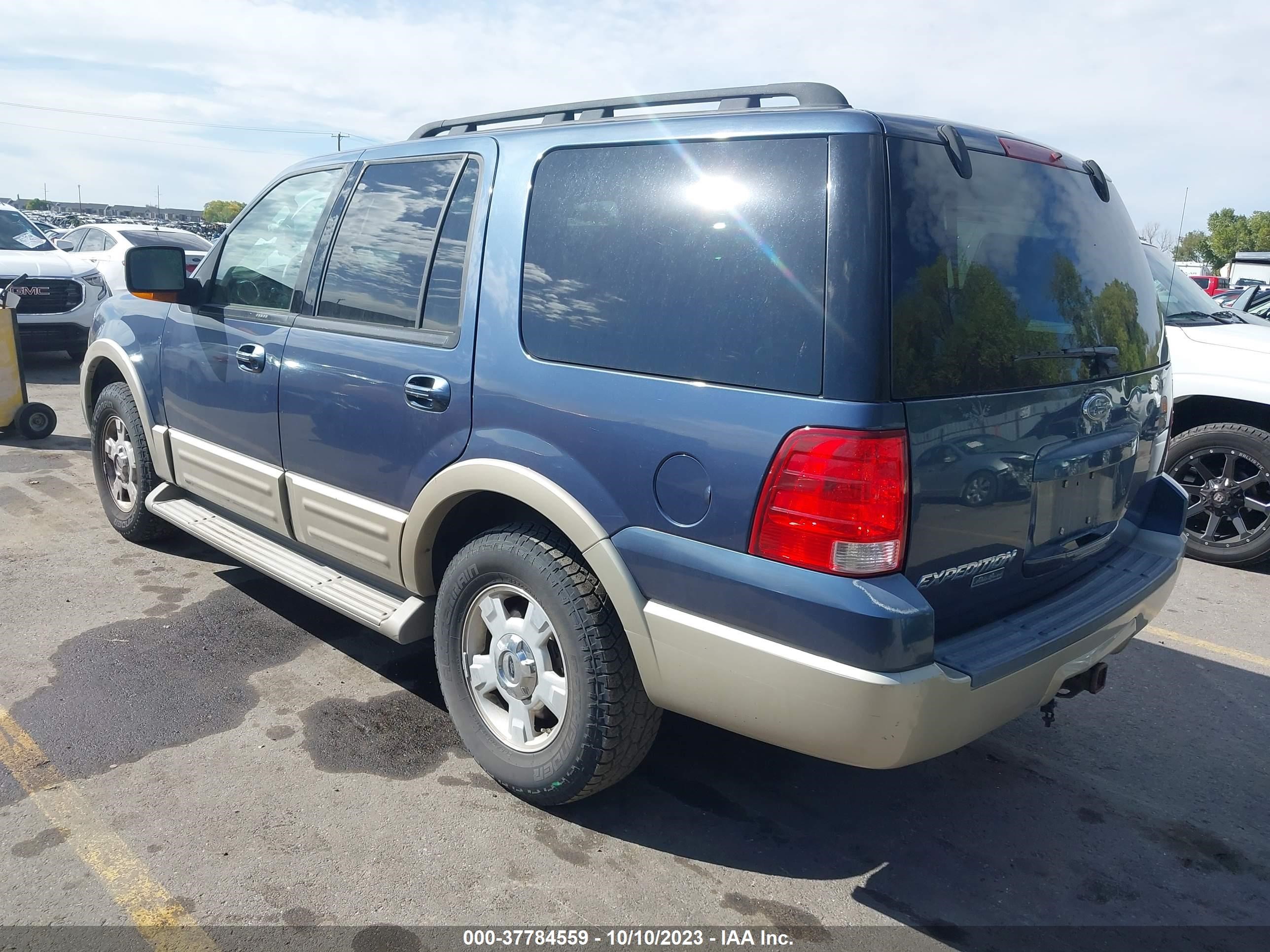 Photo 2 VIN: 1FMFU18576LA07244 - FORD EXPEDITION 