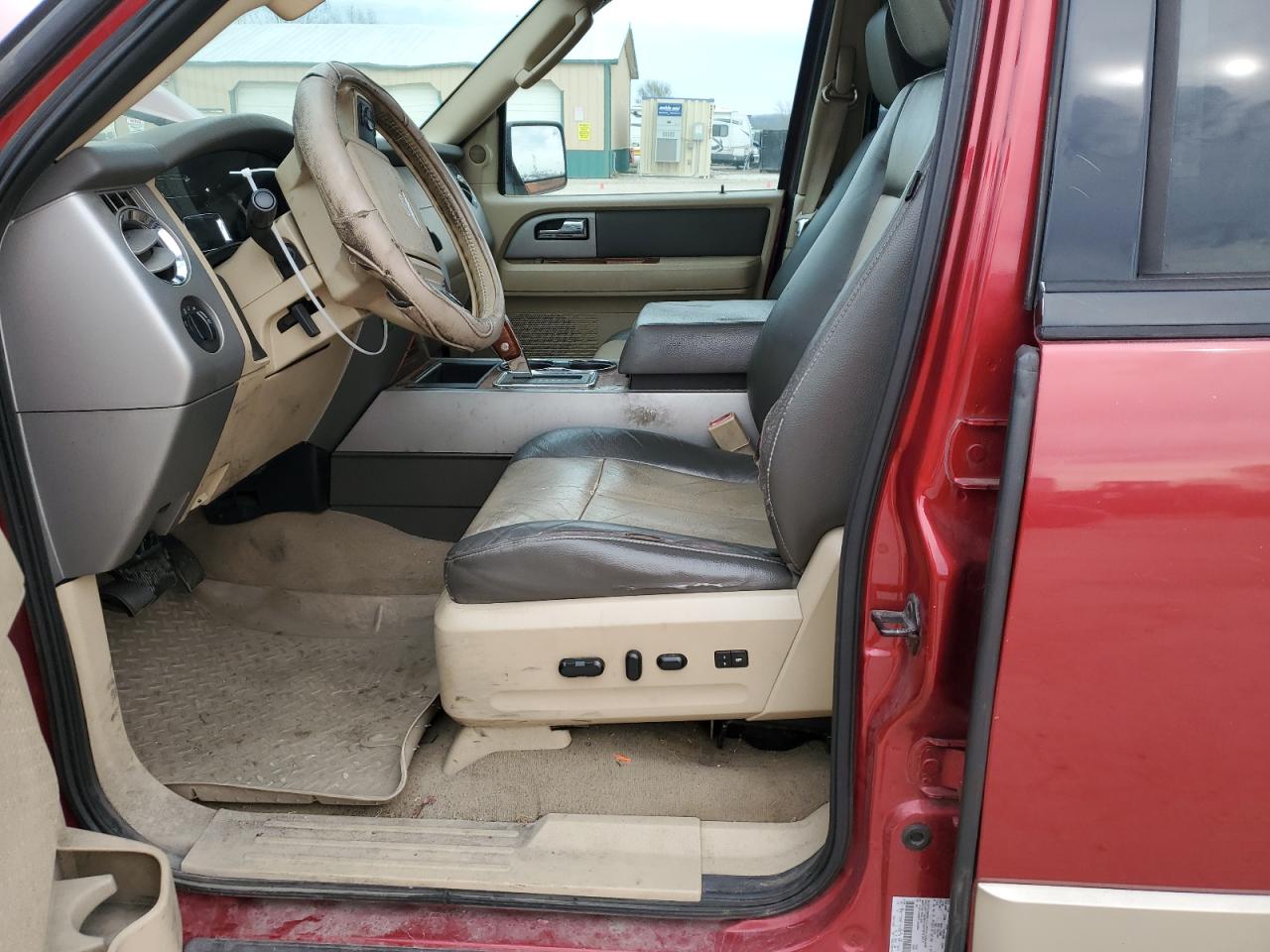 Photo 6 VIN: 1FMFU18597LA32082 - FORD EXPEDITION 