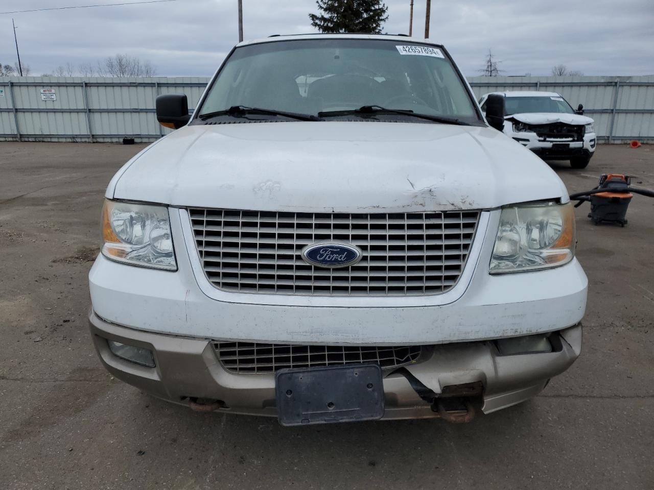 Photo 4 VIN: 1FMFU18L24LA47713 - FORD EXPEDITION 