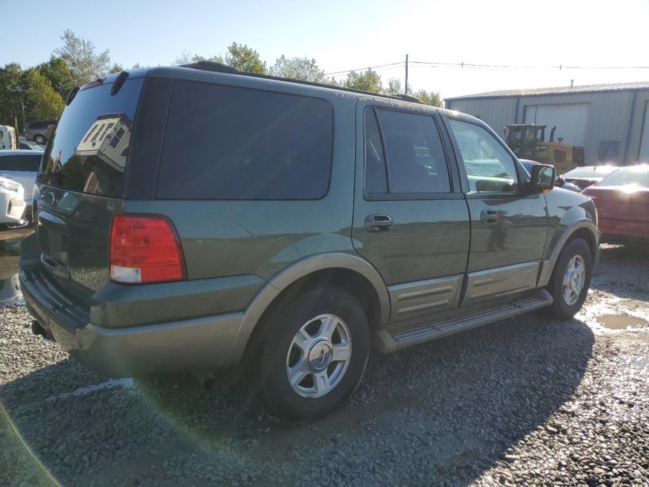 Photo 2 VIN: 1FMFU18L24LB43292 - FORD EXPEDITION 