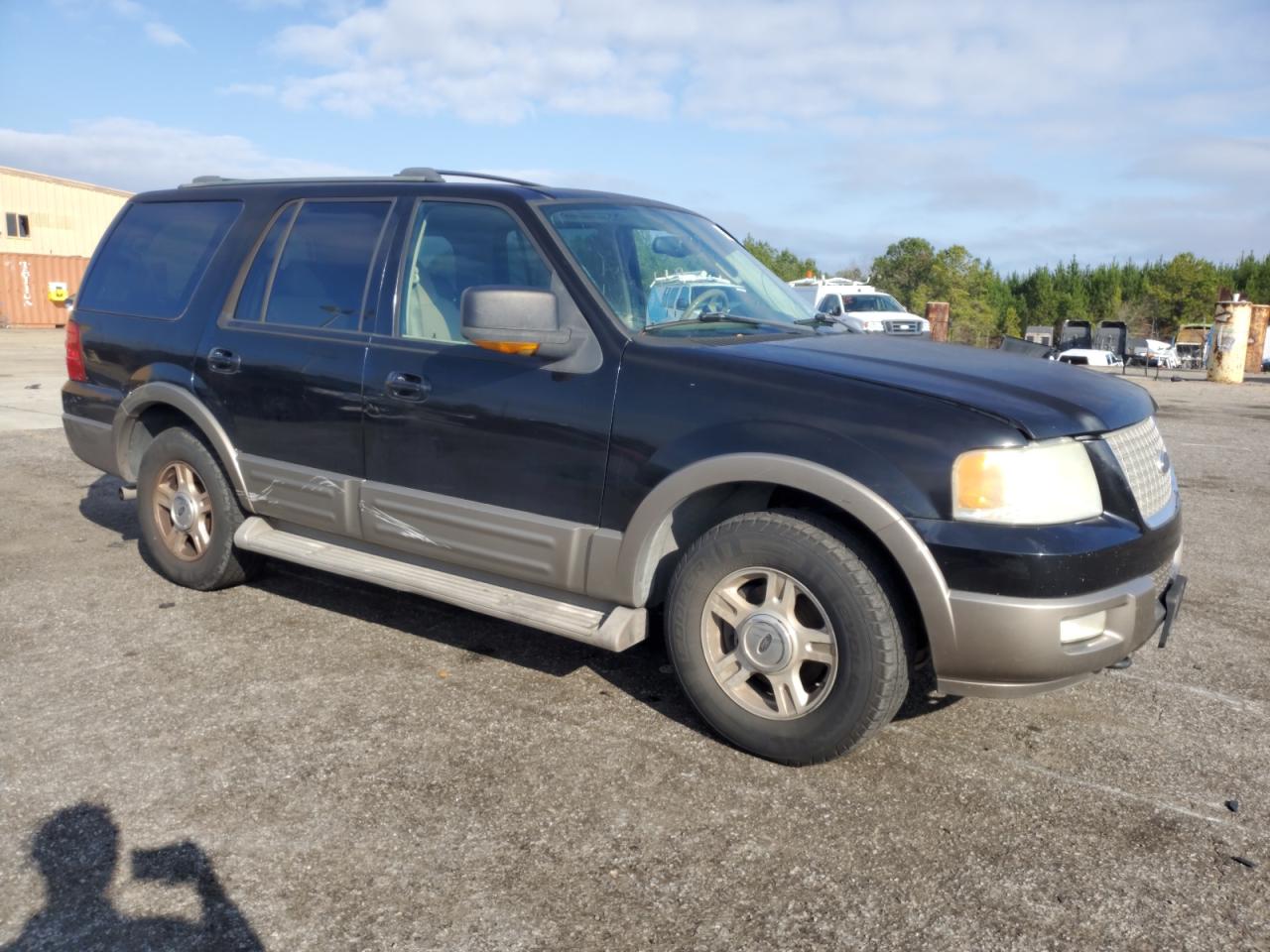 Photo 3 VIN: 1FMFU18L24LB72002 - FORD EXPEDITION 